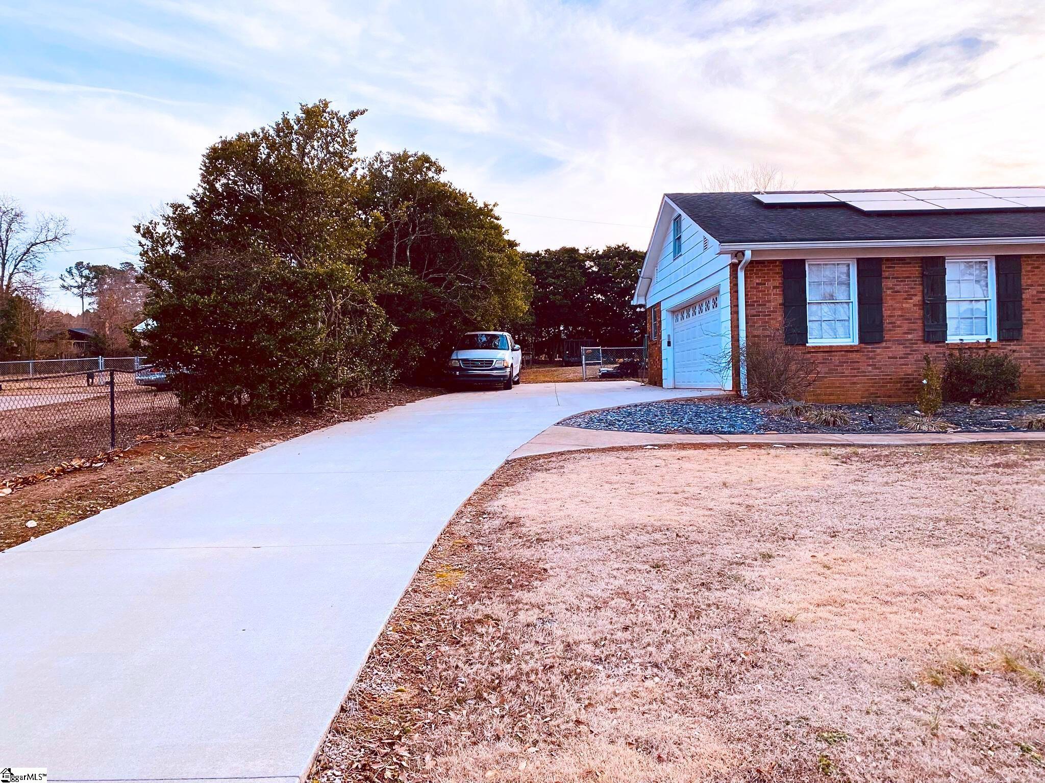 107 Mulberry Street Inman, SC 29349-9119