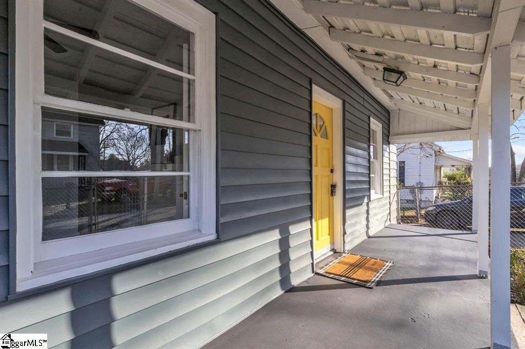 12 10th Street Greer, SC 29651