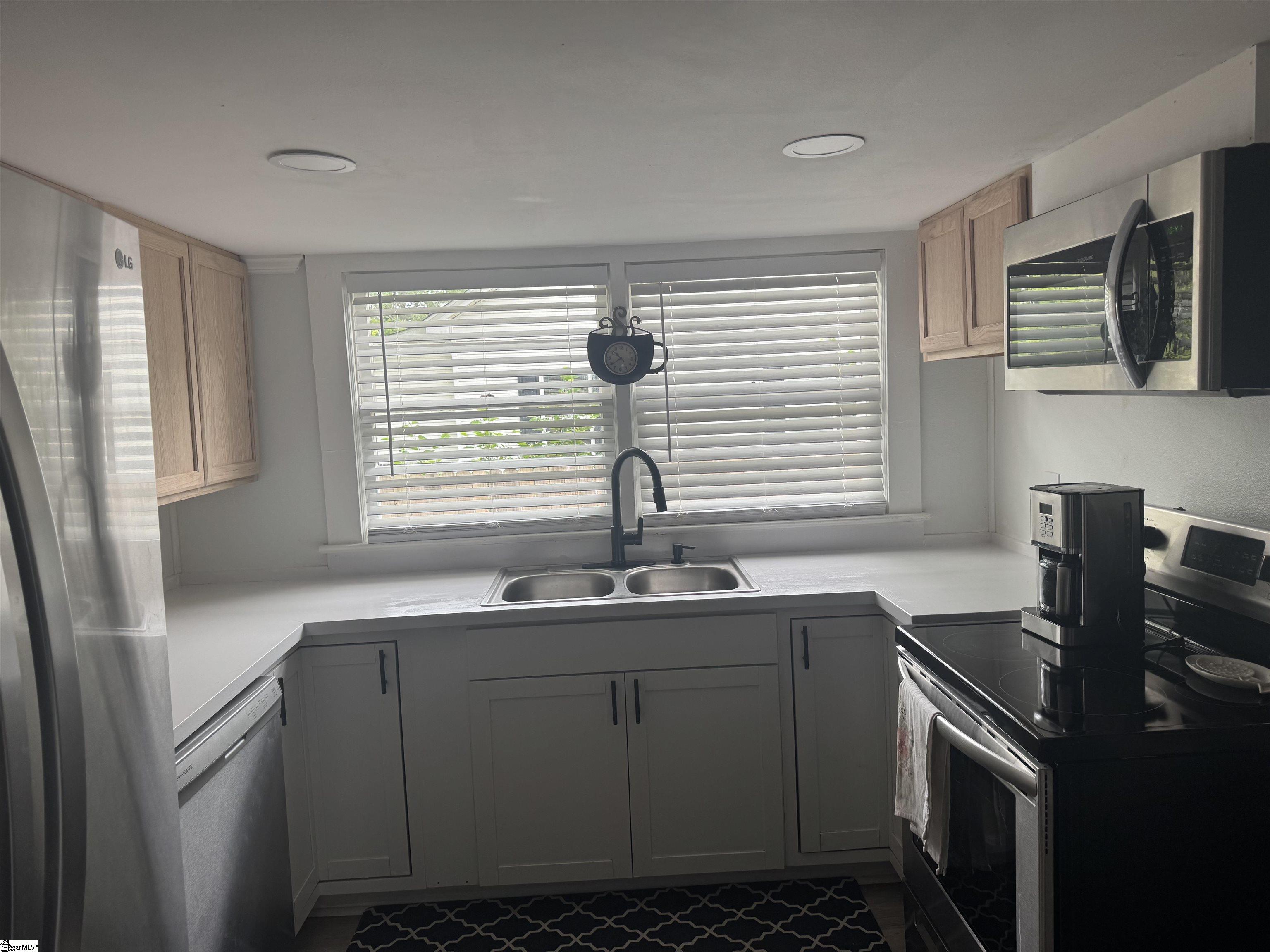 12 10th Street Greer, SC 29651