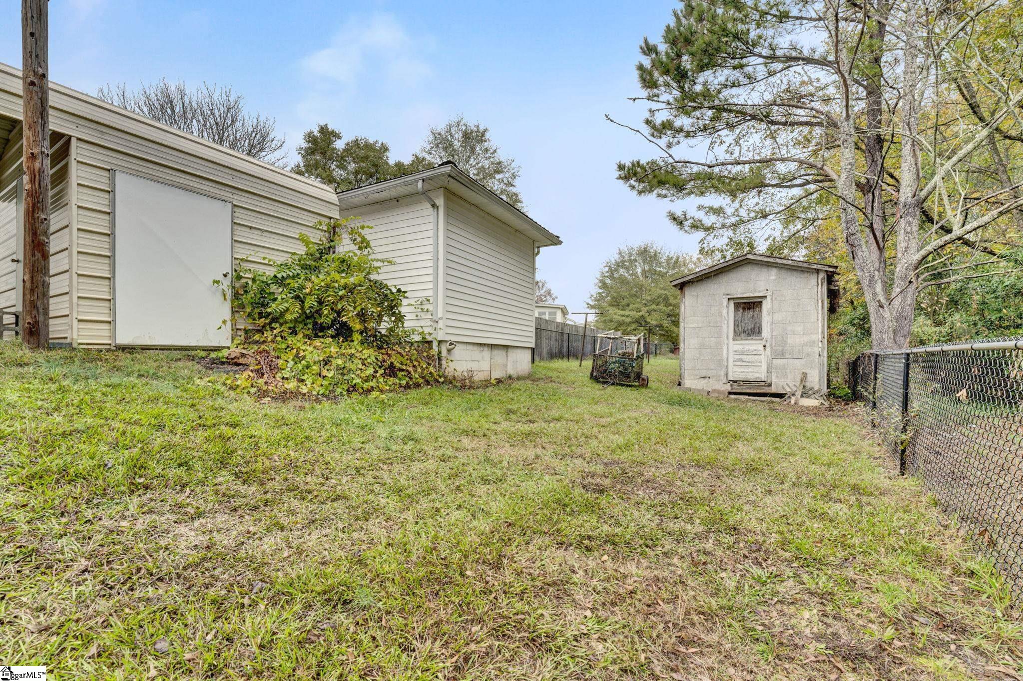 13 Wilson Avenue Liberty, SC 29657