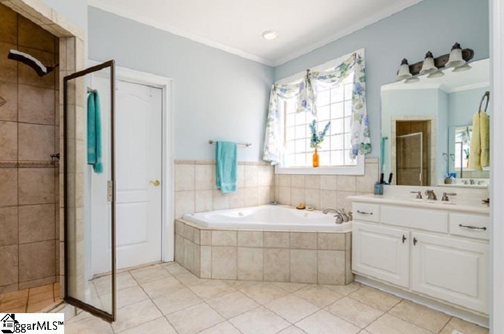 2600 Dog Leg Lane Seneca, SC 29678