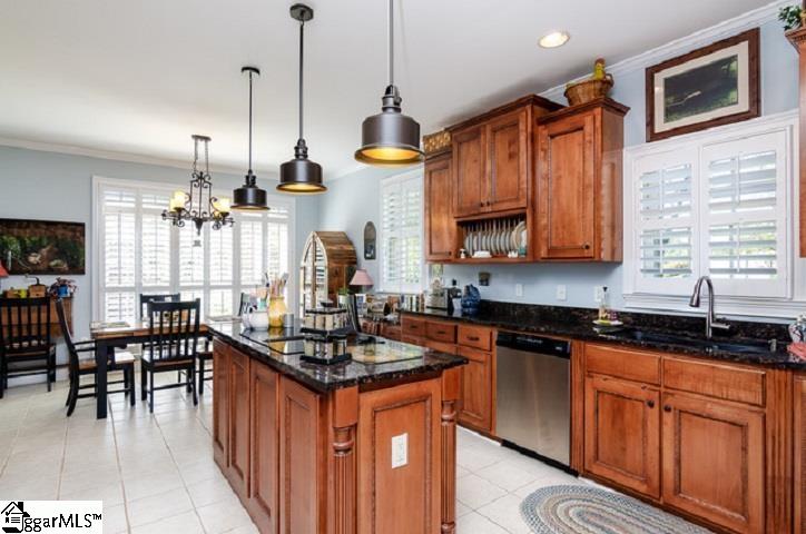 2600 Dog Leg Lane Seneca, SC 29678