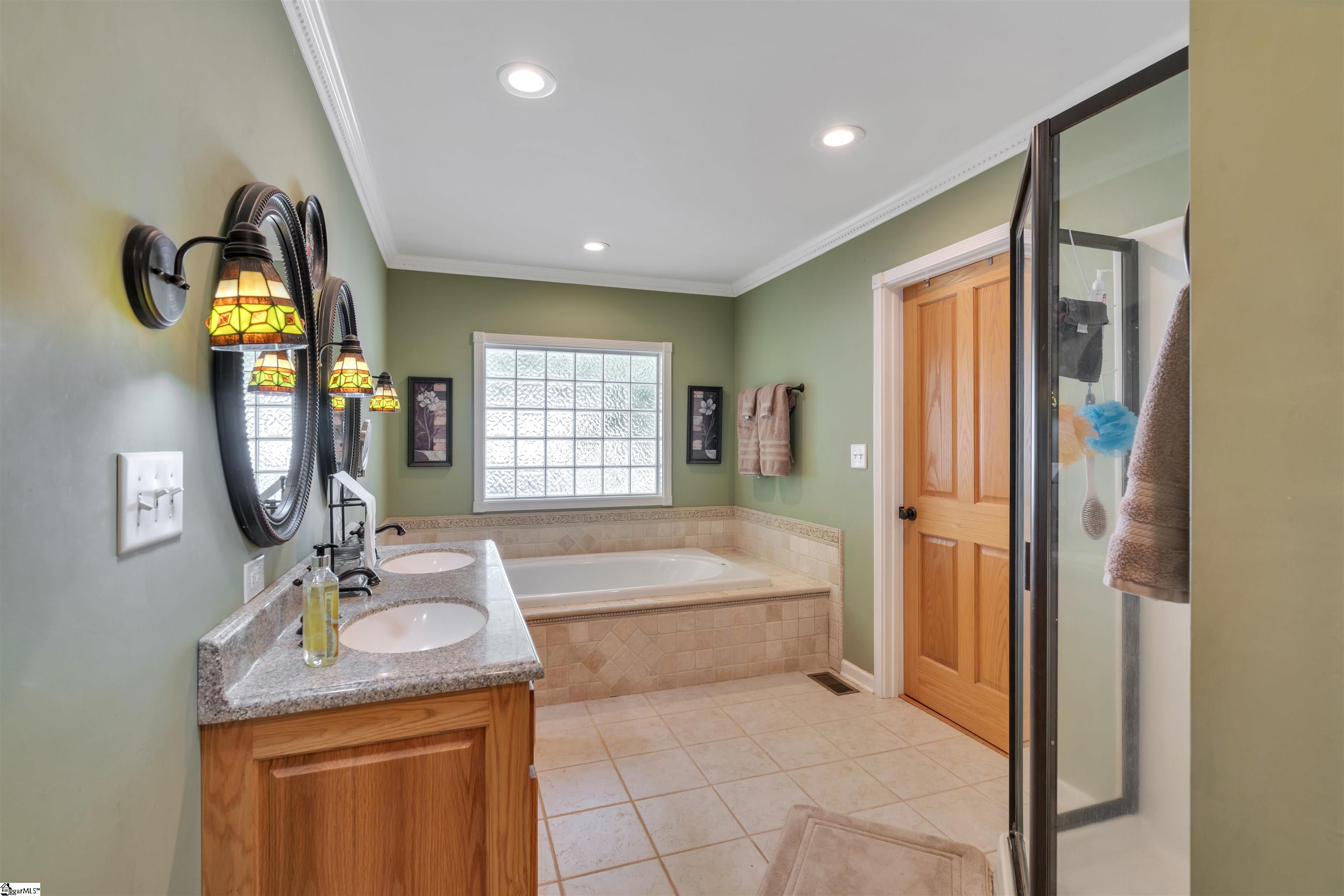 103 Michael Drive Spartanburg, SC 29306