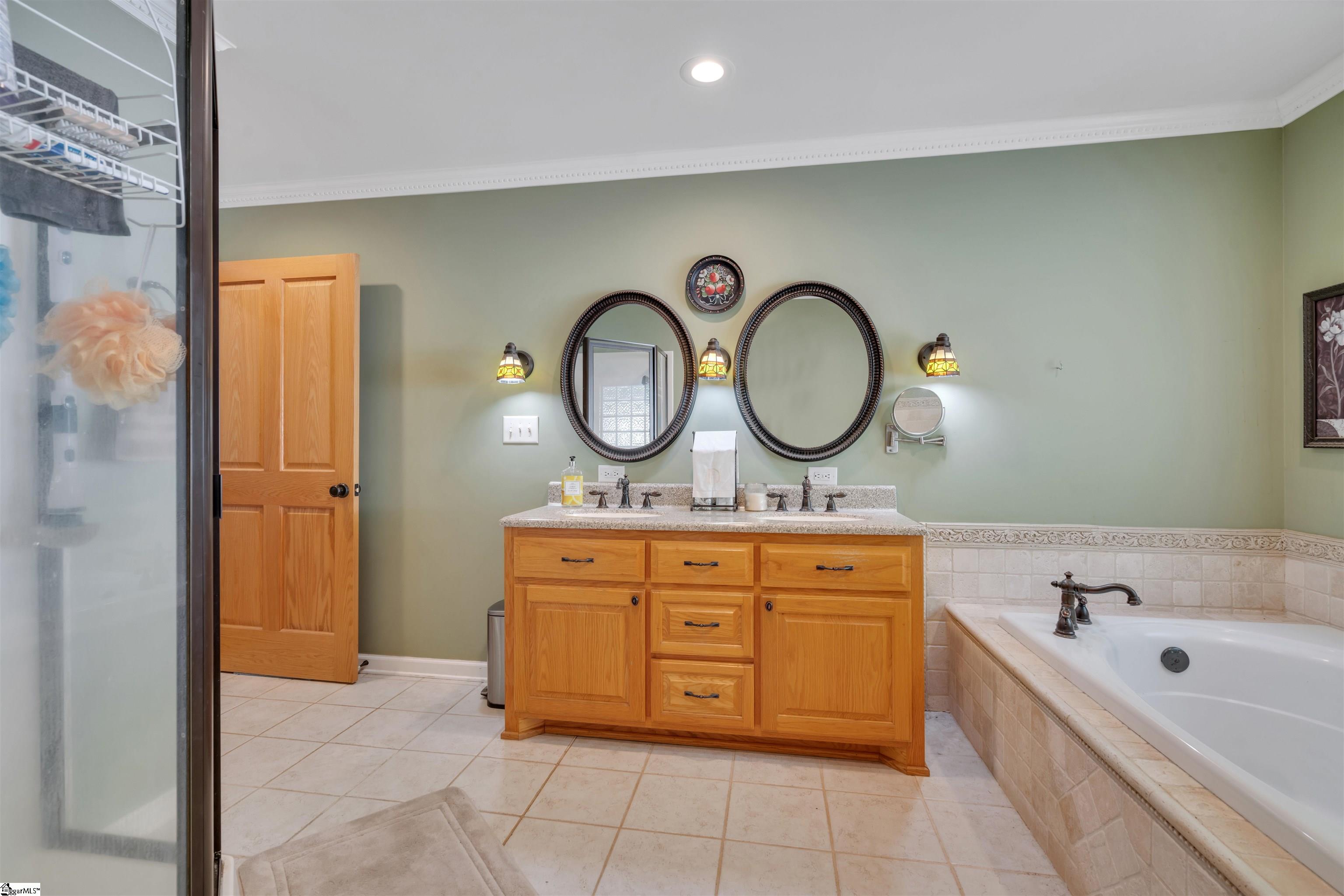 103 Michael Drive Spartanburg, SC 29306