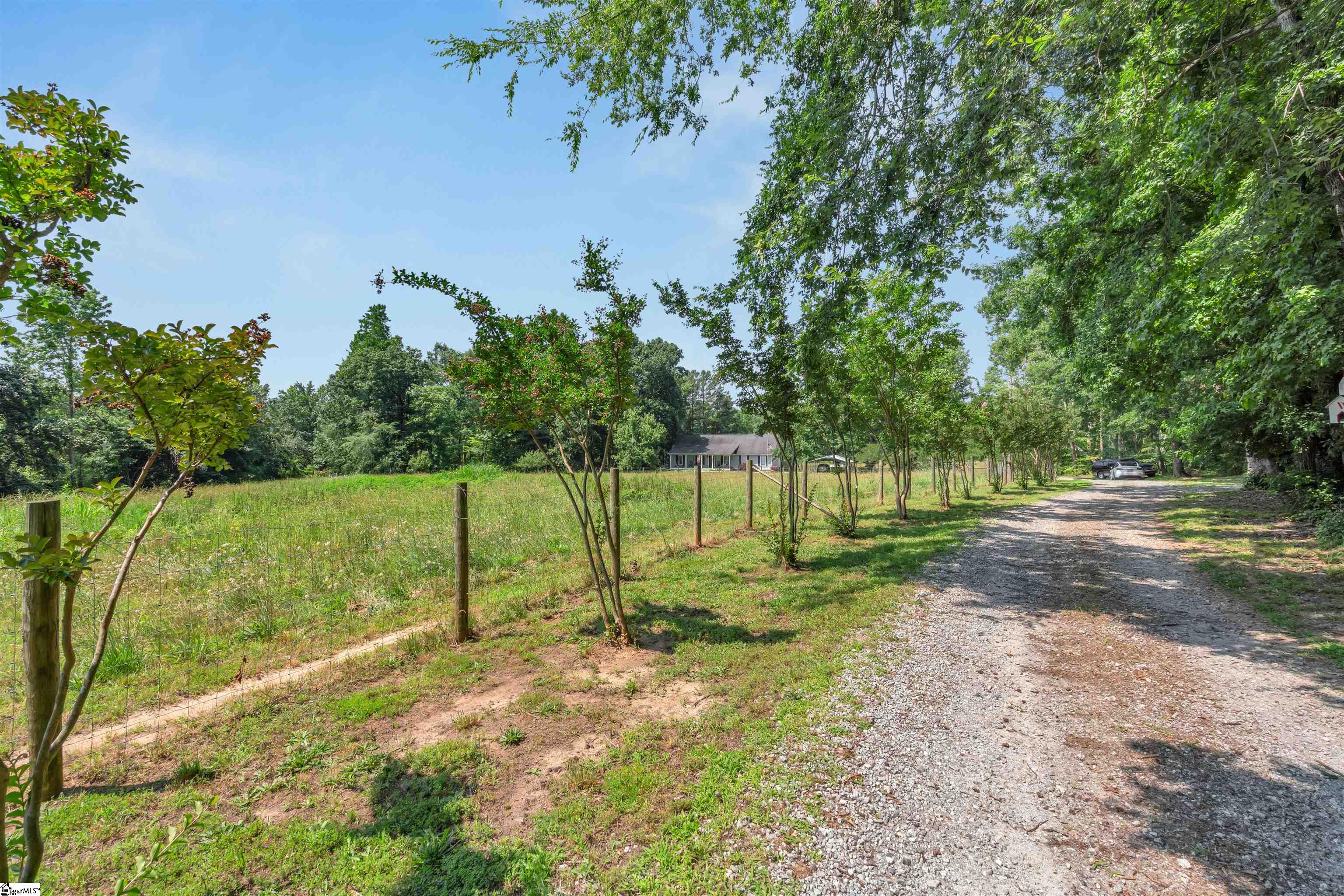 103 Michael Drive Spartanburg, SC 29306