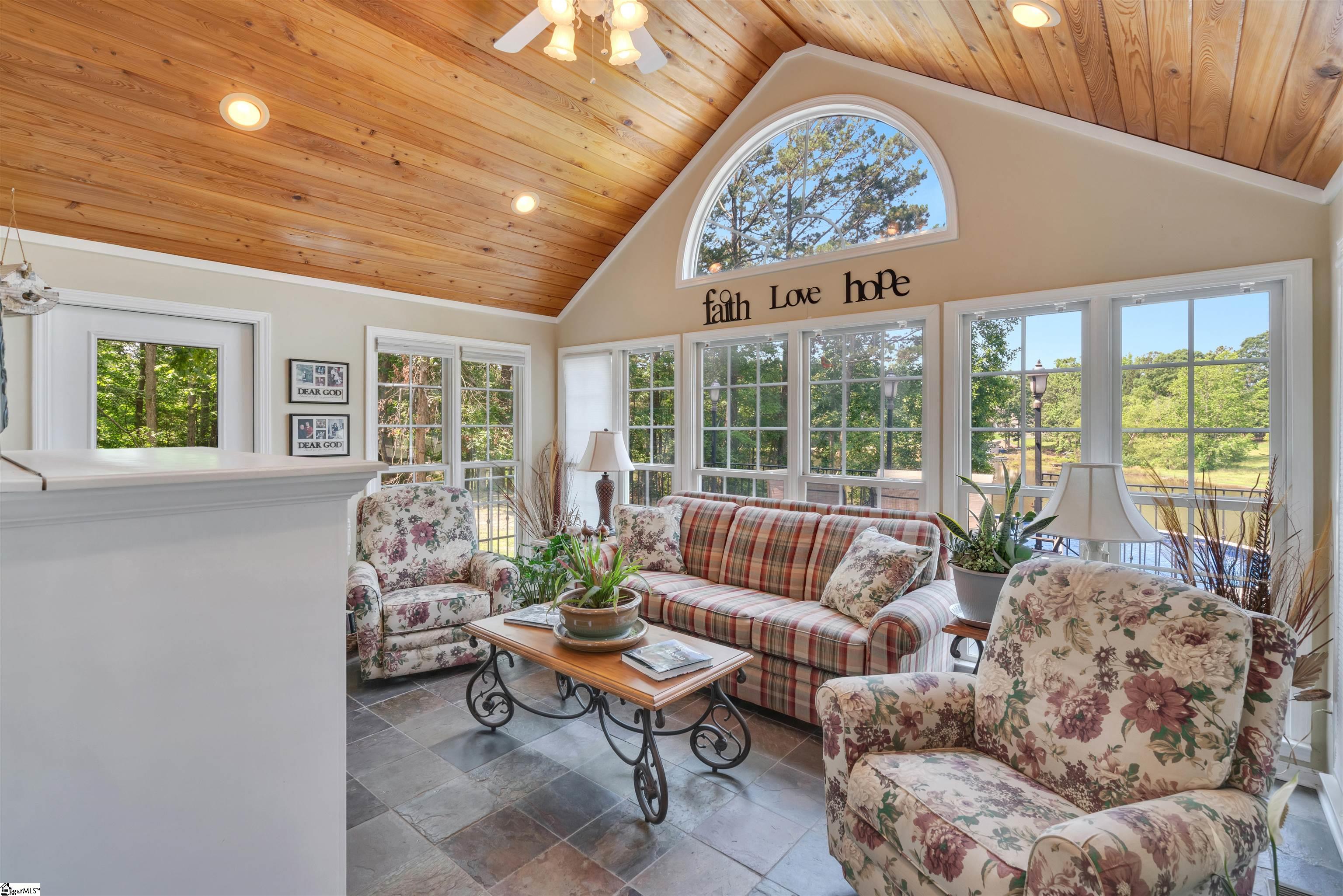 103 Michael Drive Spartanburg, SC 29306
