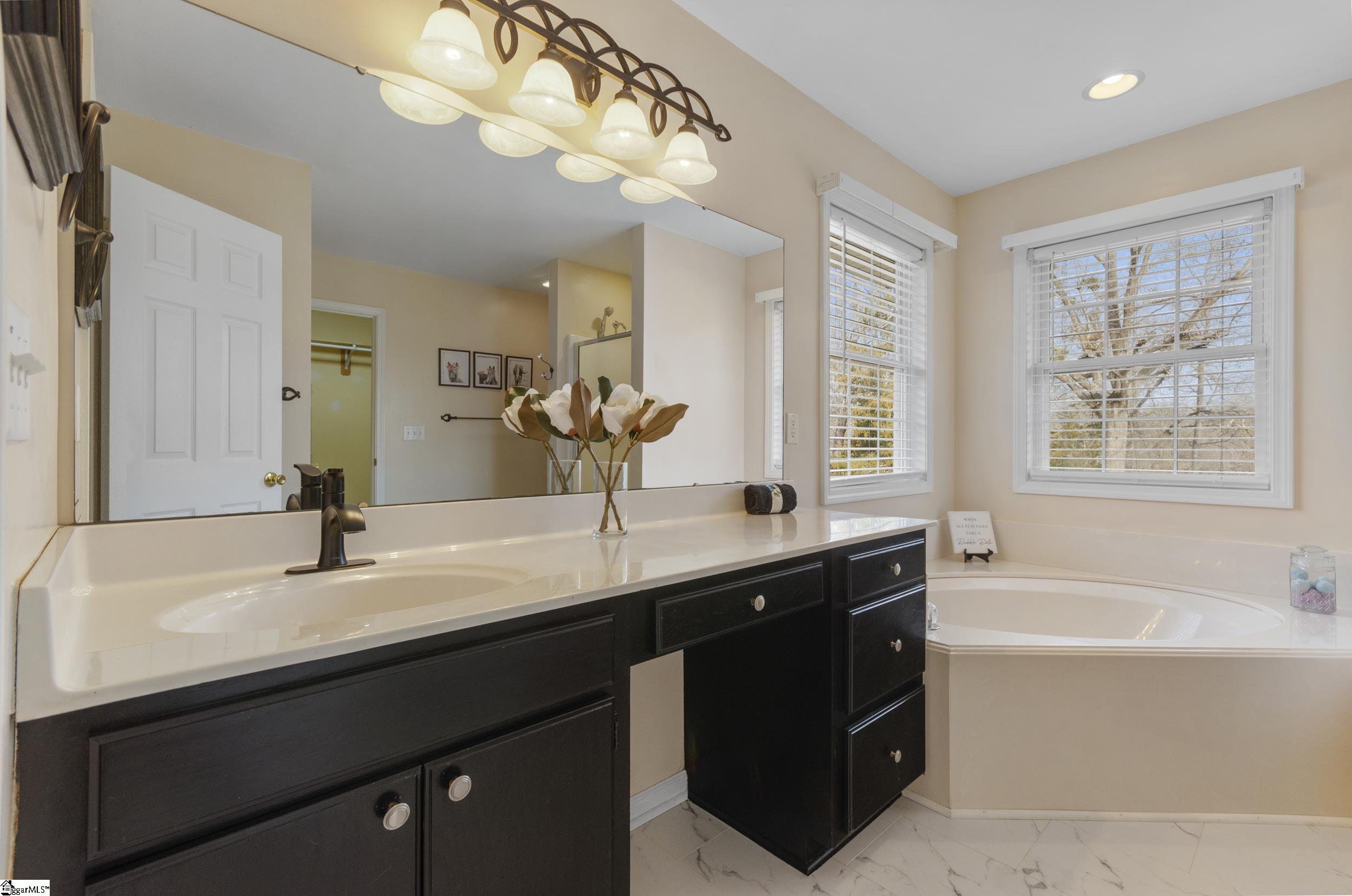 649 Oaklawn Road Simpsonville, SC 29680