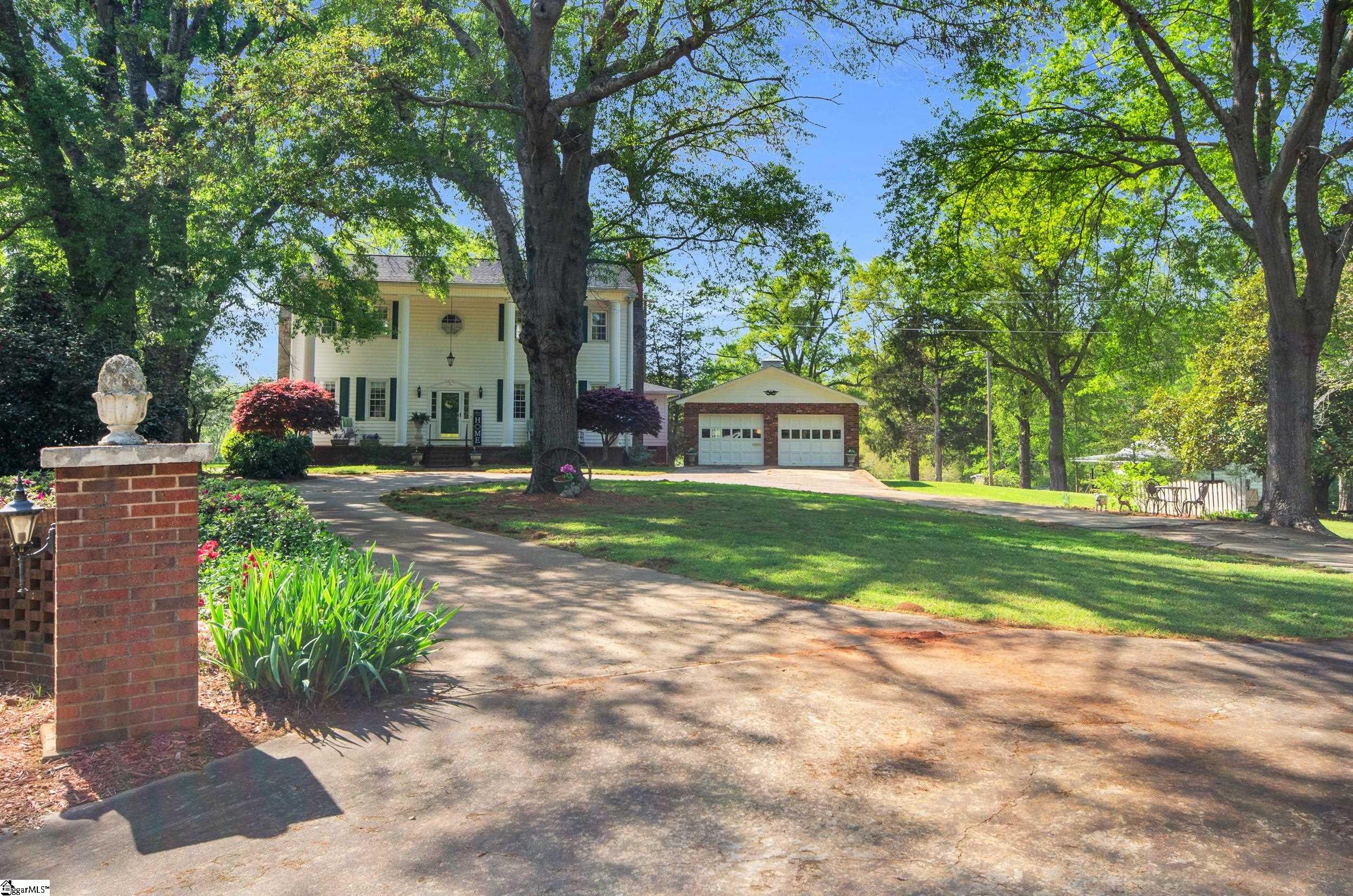 649 Oaklawn Road Simpsonville, SC 29680