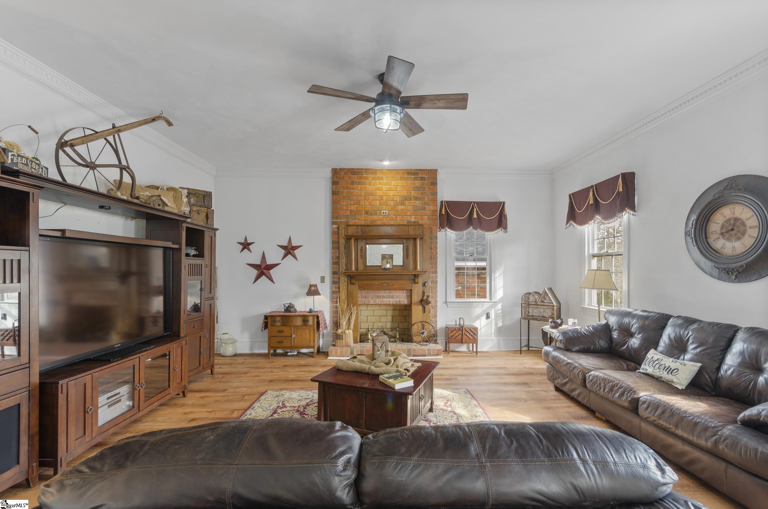 649 Oaklawn Road Simpsonville, SC 29680