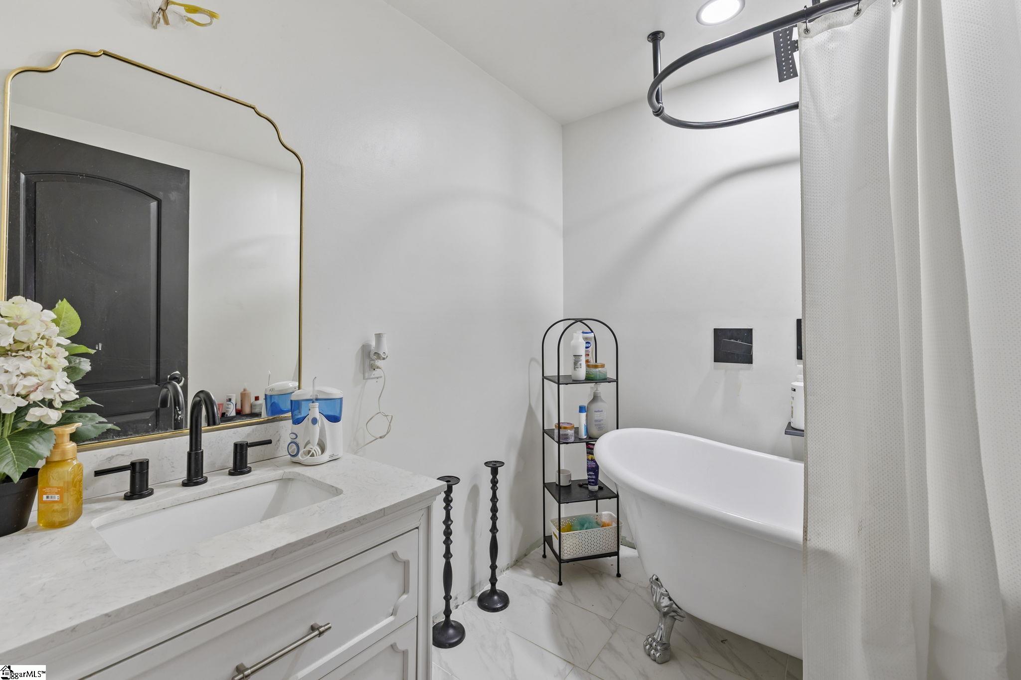 5315 Mountain View Road Taylors, SC 29687