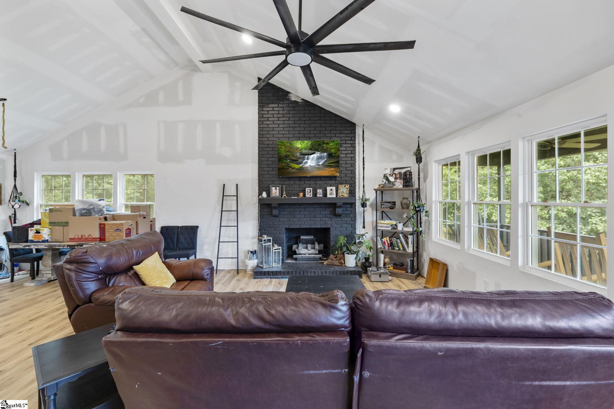 5315 Mountain View Road Taylors, SC 29687
