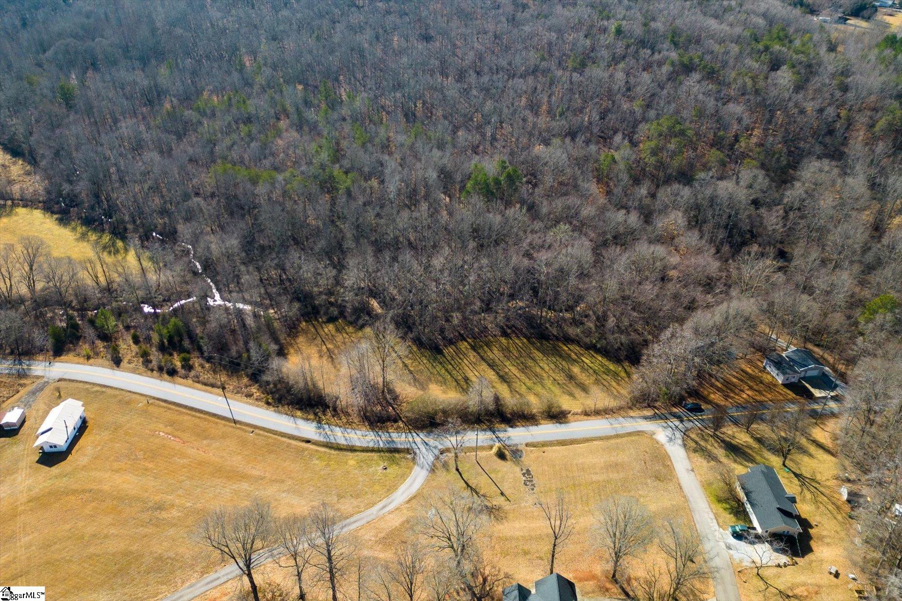 312 N Glassy Mountain Road Pickens, SC 29671