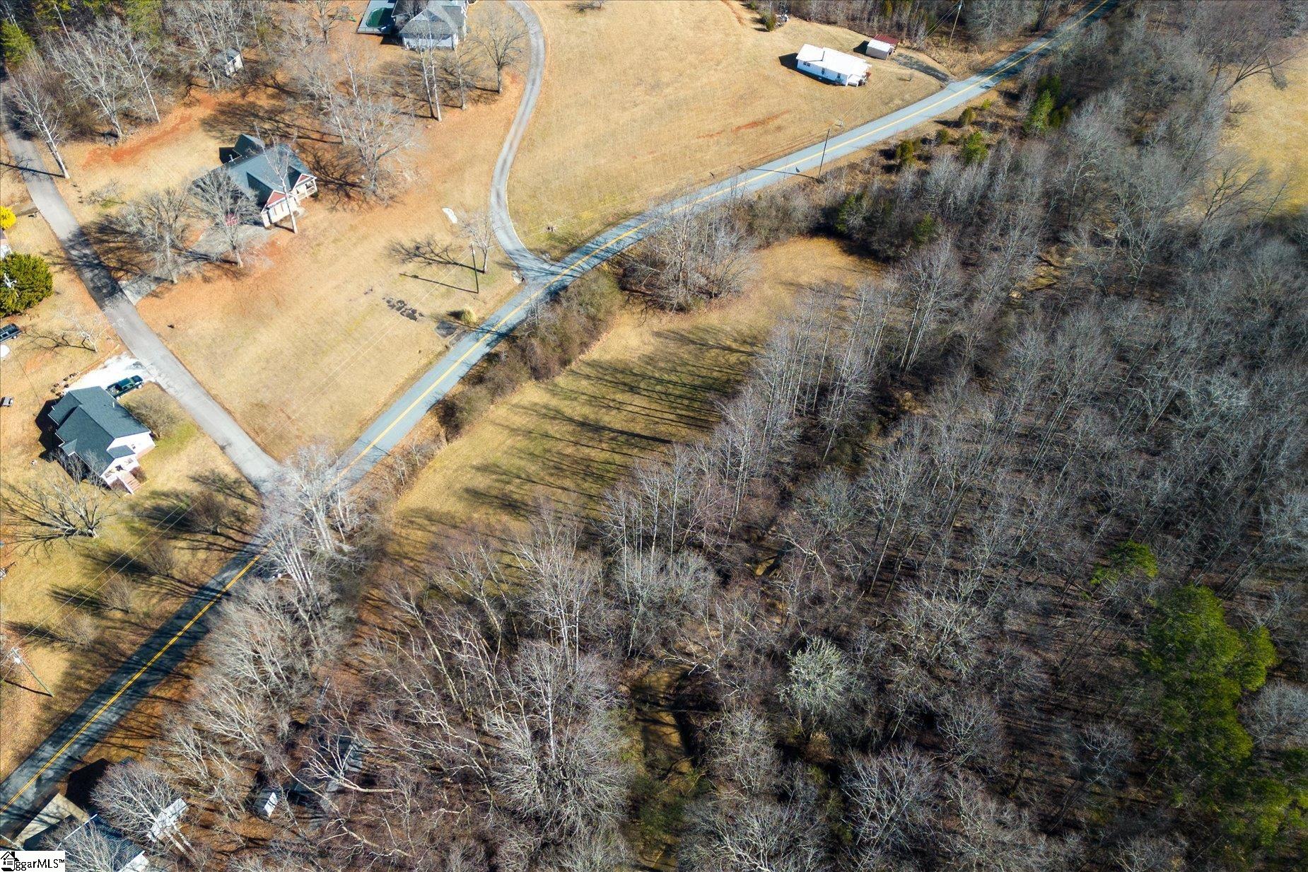 312 N Glassy Mountain Road Pickens, SC 29671