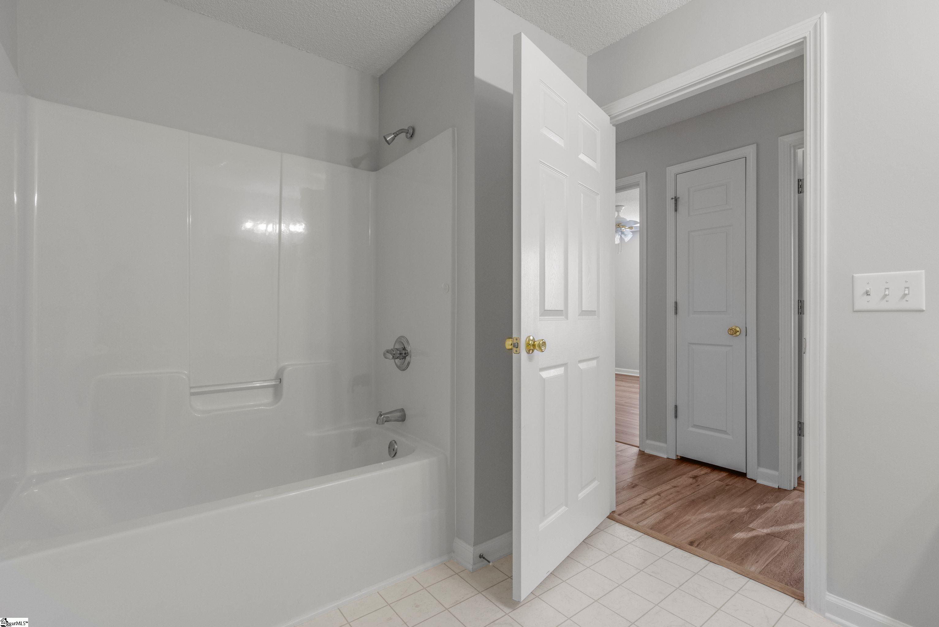 102 Pelham Square Way Greer, SC 29650