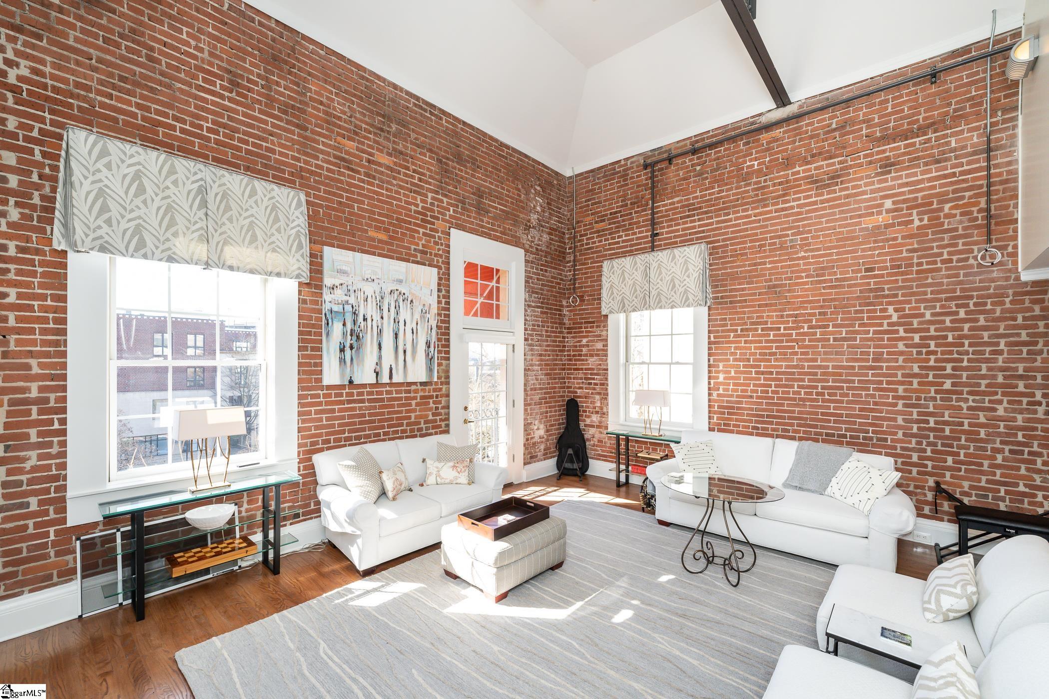 100 W Court Street UNIT Unit 3L and 3M Greenville, SC 29601