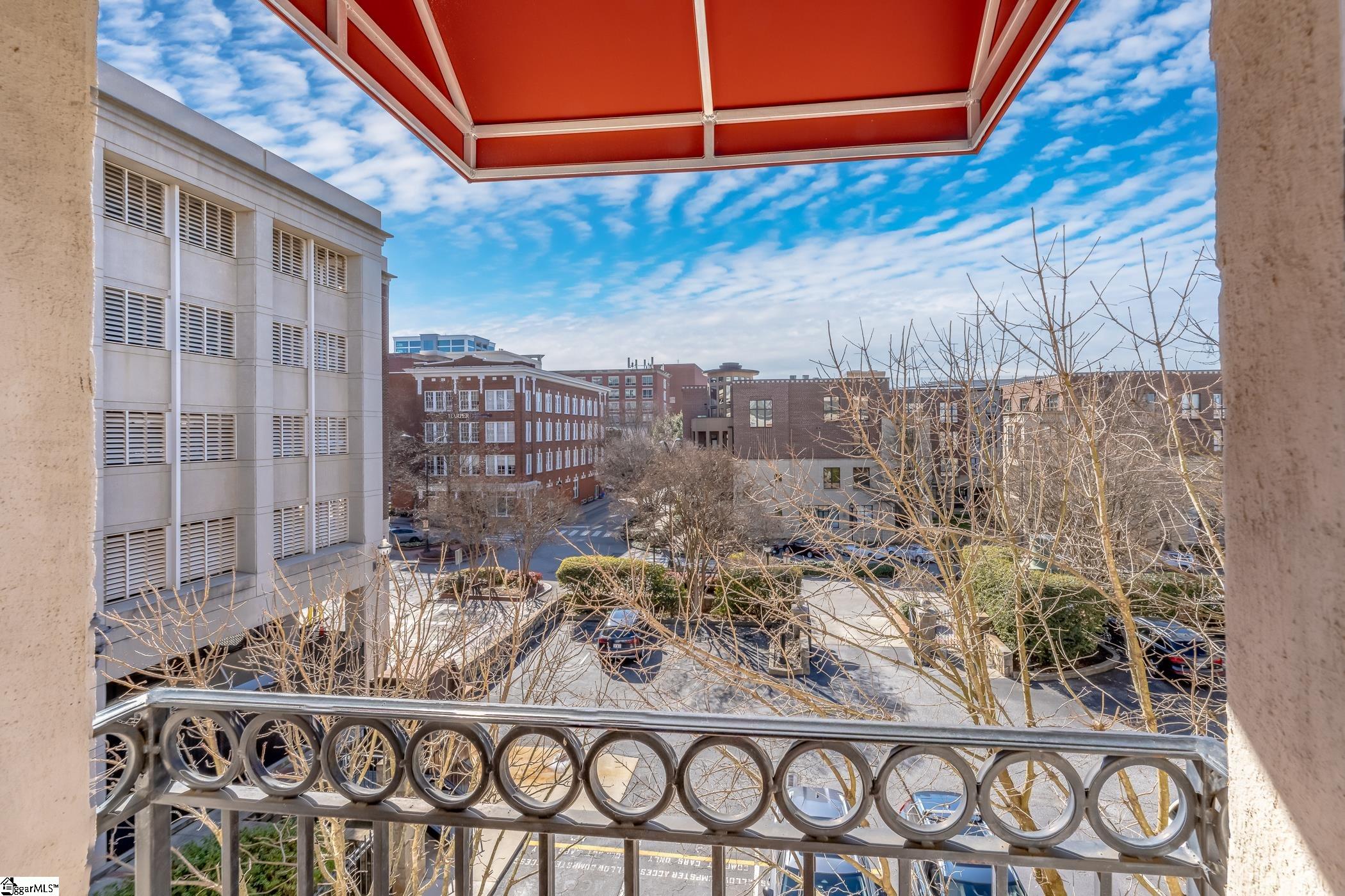 100 W Court Street UNIT Unit 3L and 3M Greenville, SC 29601