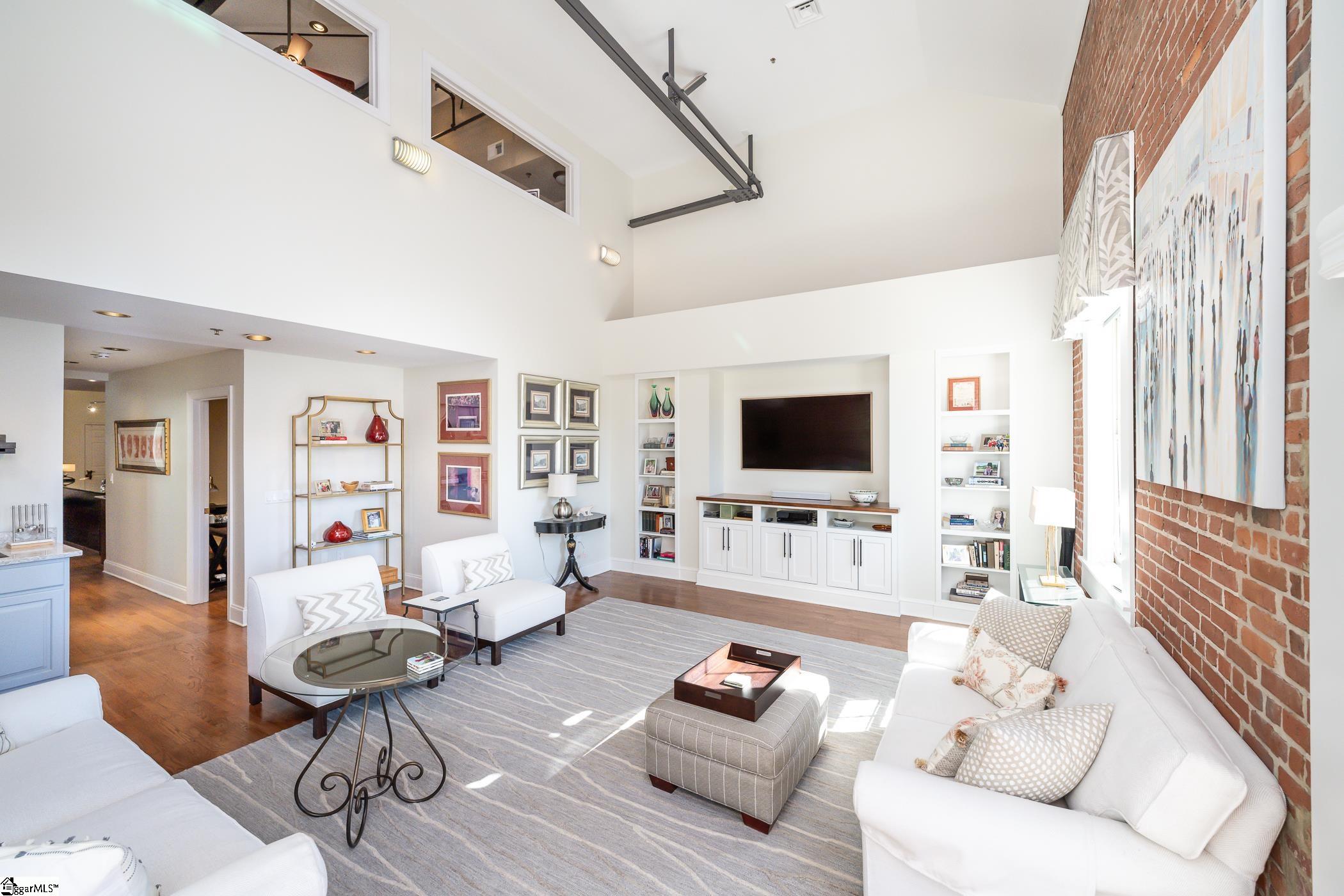 100 W Court Street UNIT Unit 3L and 3M Greenville, SC 29601