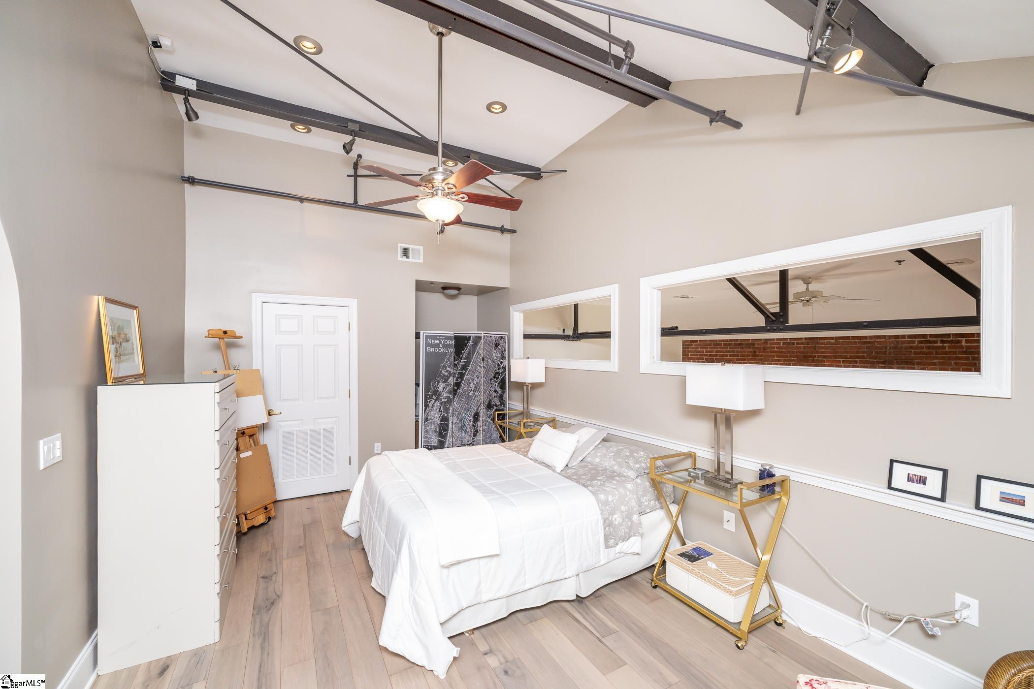 100 W Court Street UNIT Unit 3L and 3M Greenville, SC 29601