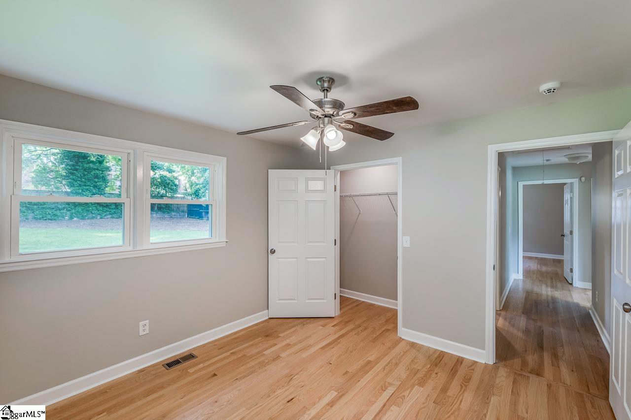 109 Edgewood Drive Greenville, SC 29605