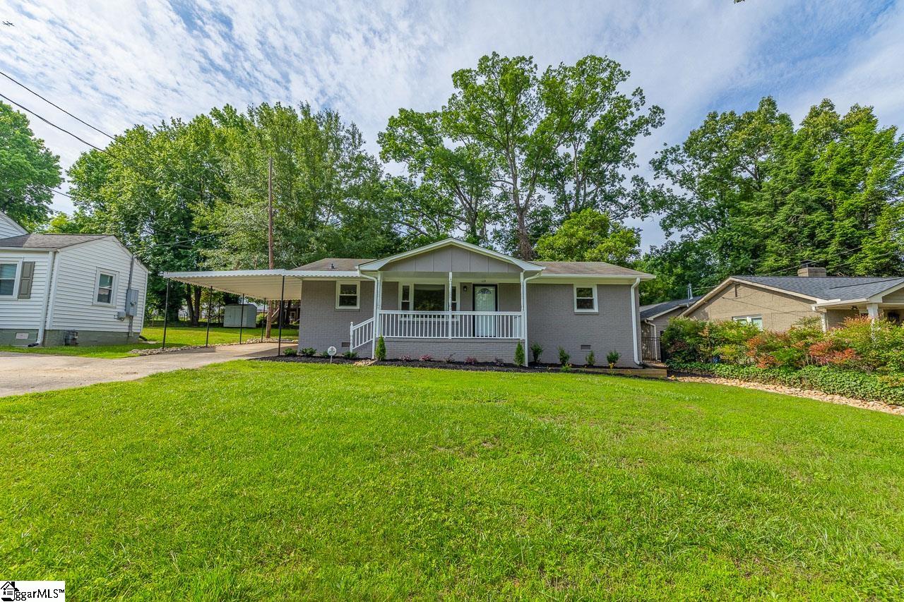 109 Edgewood Drive Greenville, SC 29605