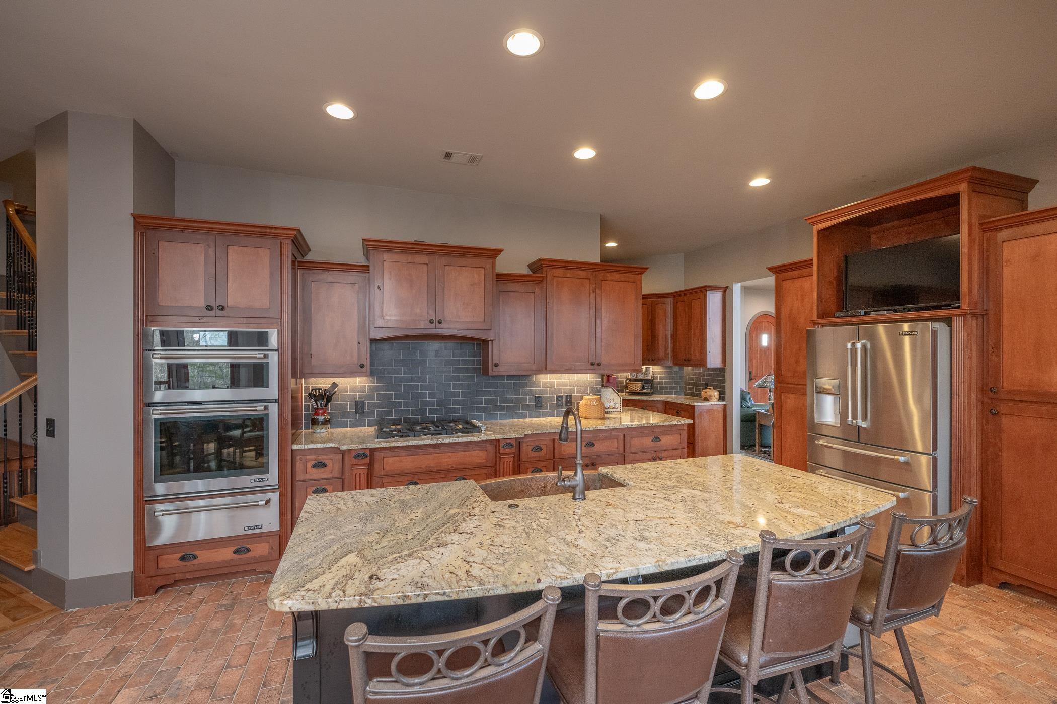 134 Ellenburg Creek Road Sunset, SC 29685