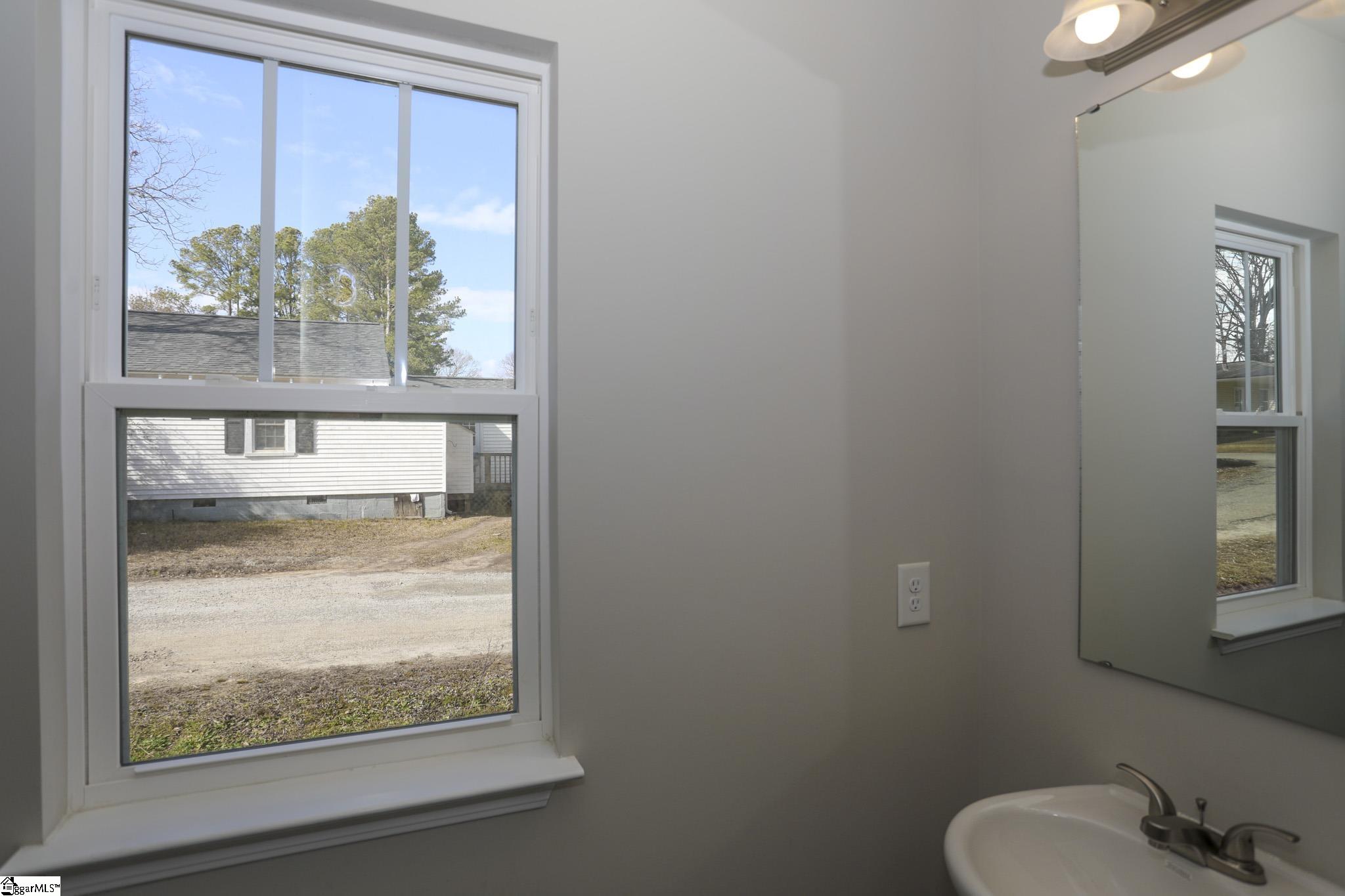 412 Grant Street Easley, SC 29640