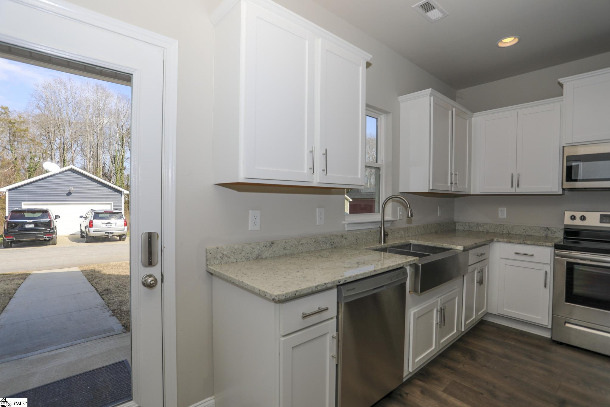 412 Grant Street Easley, SC 29640