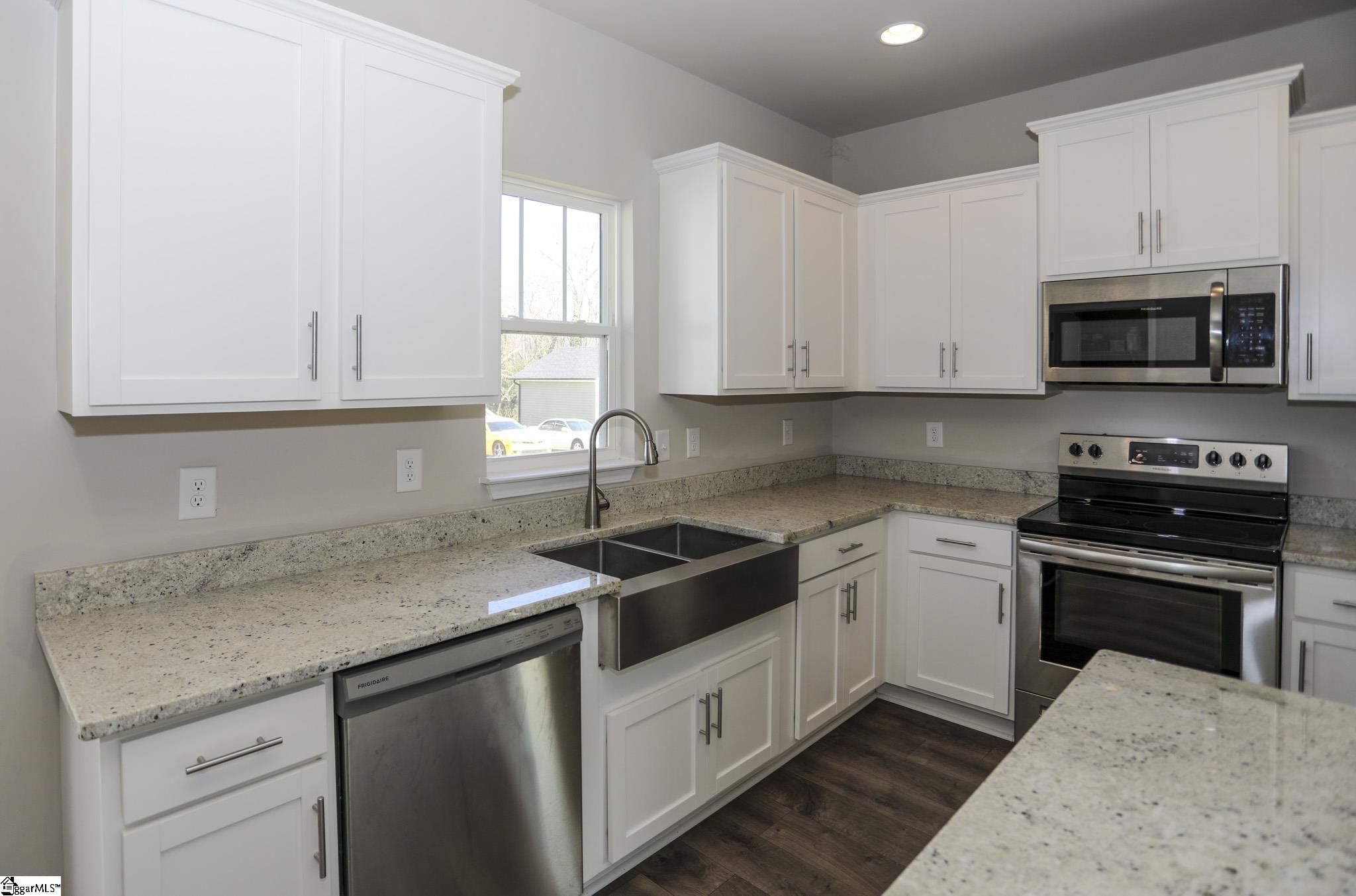 412 Grant Street Easley, SC 29640