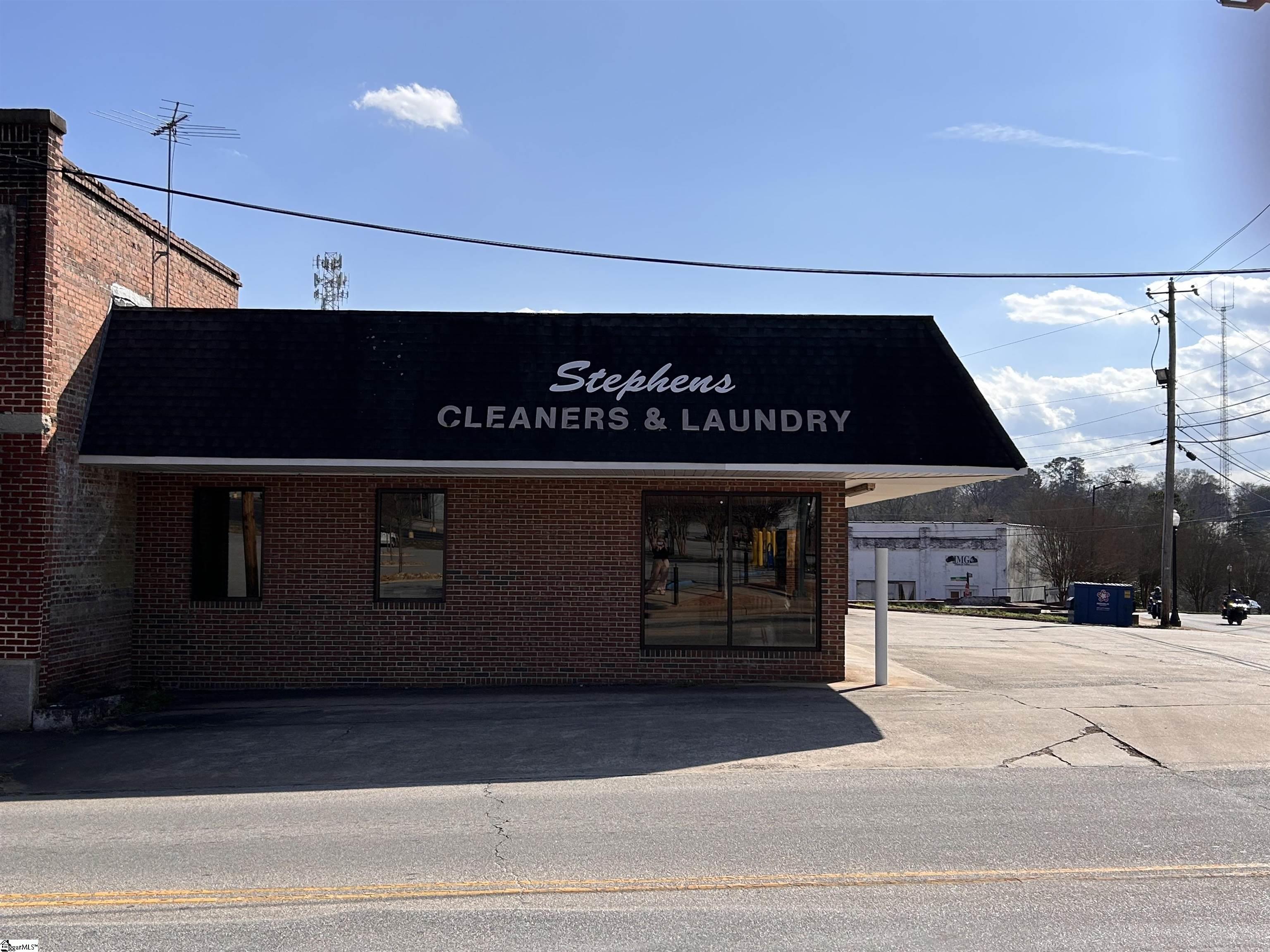 Homes for sale in Laurens, SC | 103 S Harper St, Laurens, SC 29360 | MLS# 1547694