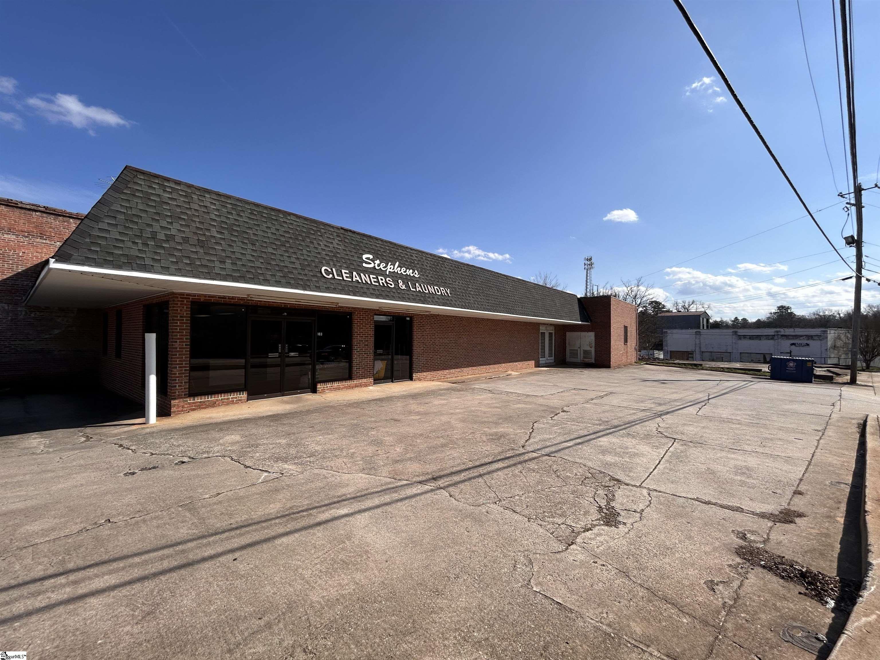 Homes for sale in Laurens, SC | 103 S Harper St, Laurens, SC 29360 | MLS# 1547694