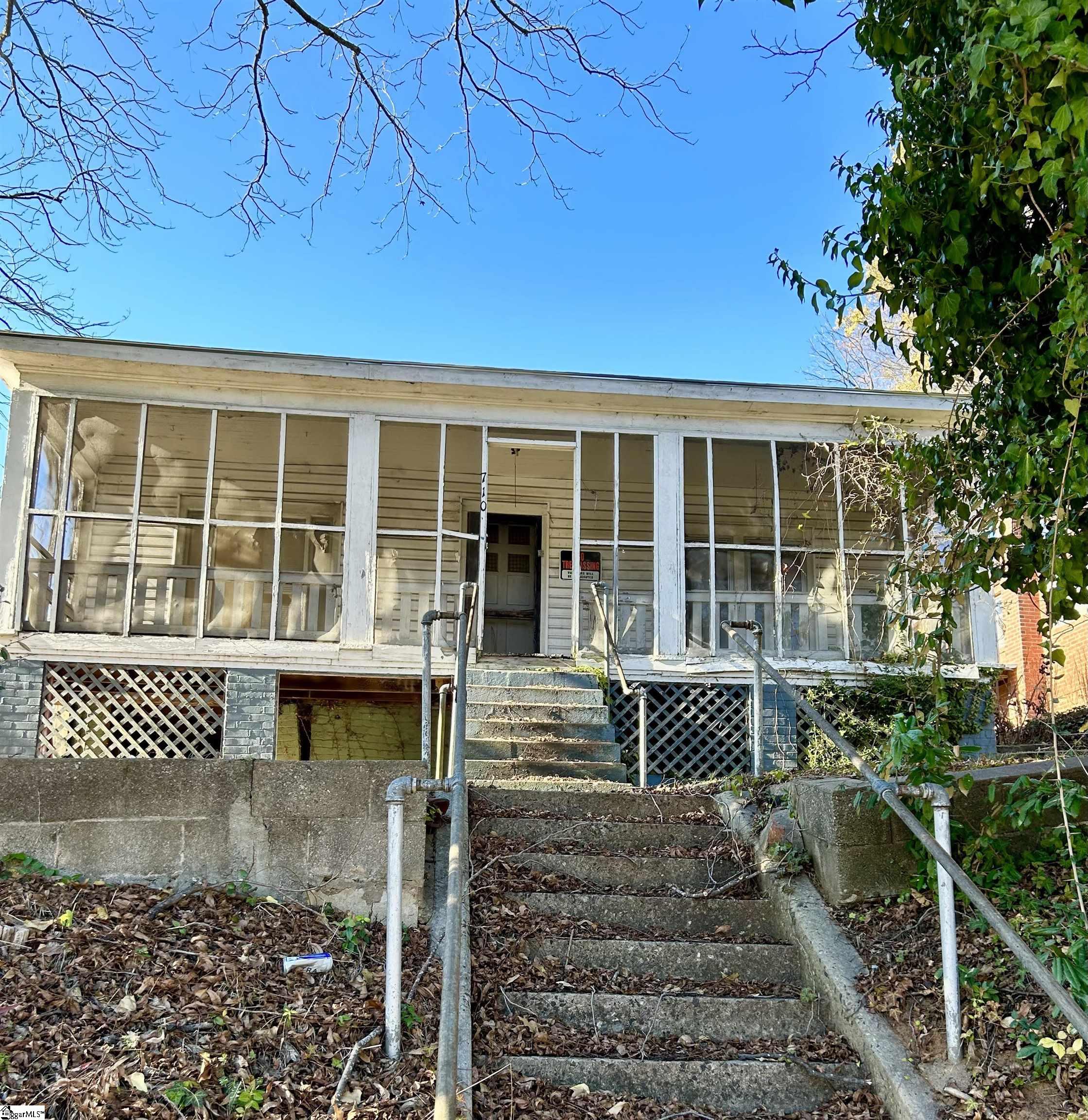 710 S Logan Street Gaffney, SC 29341