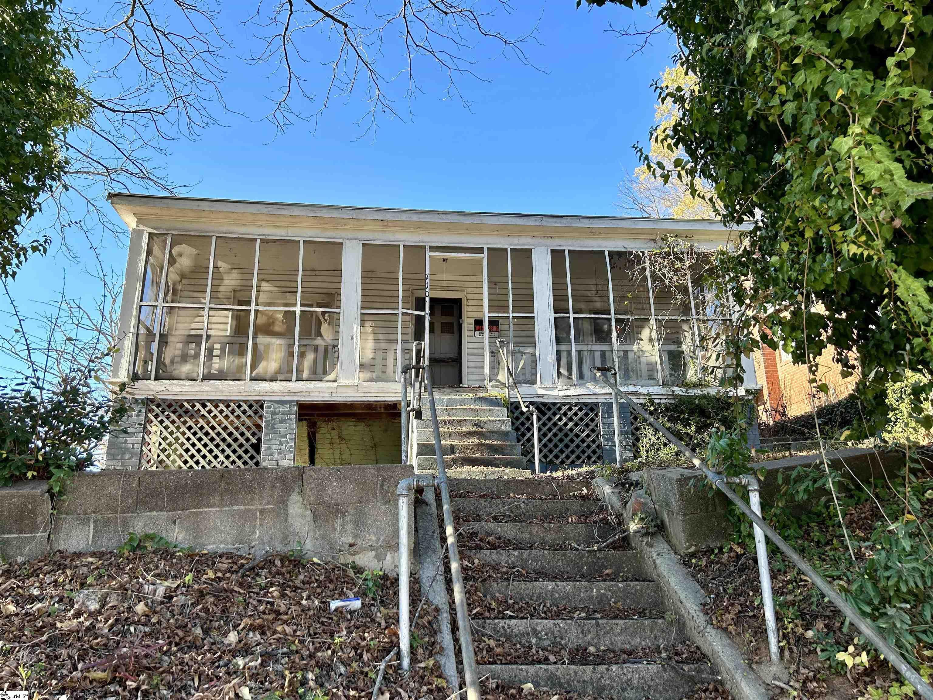 710 S Logan Street Gaffney, SC 29341