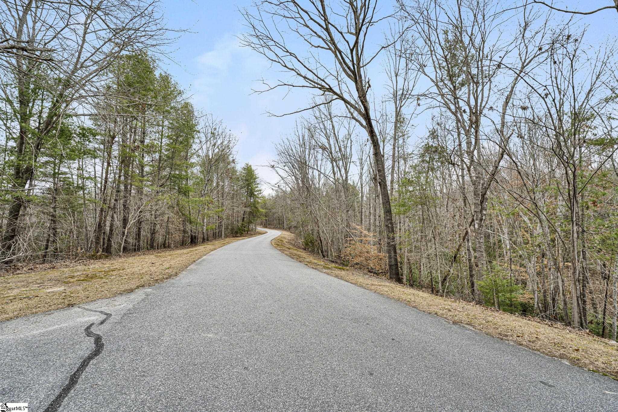 109 Wake Robin Drive Sunset, SC 29685