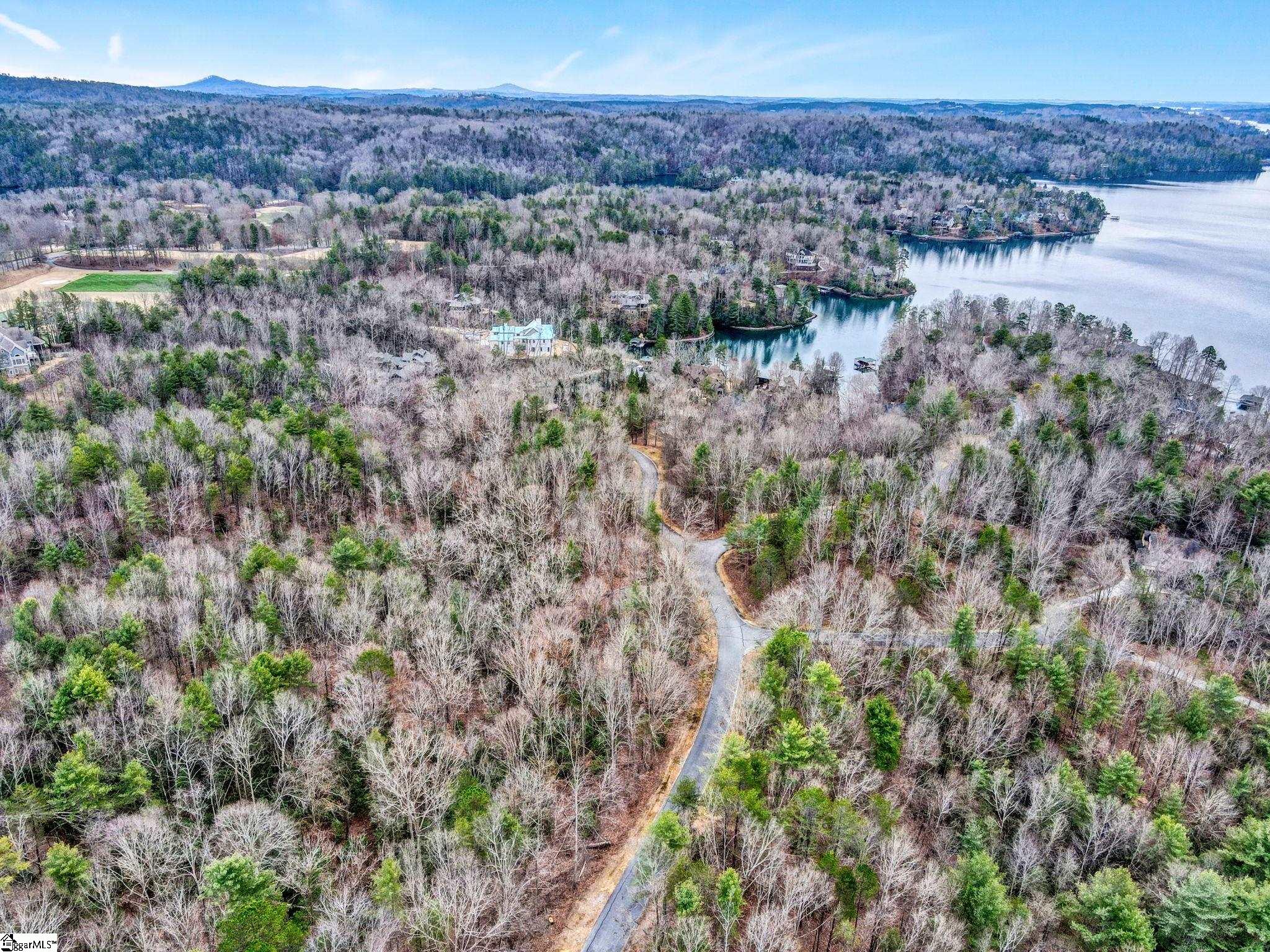 109 Wake Robin Drive Sunset, SC 29685
