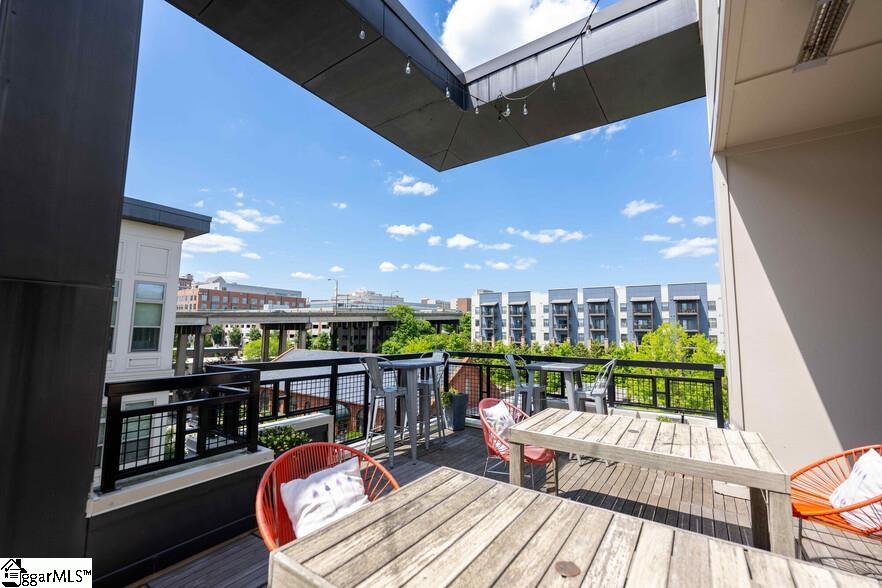 212 E Broad Street Greenville, SC 29601