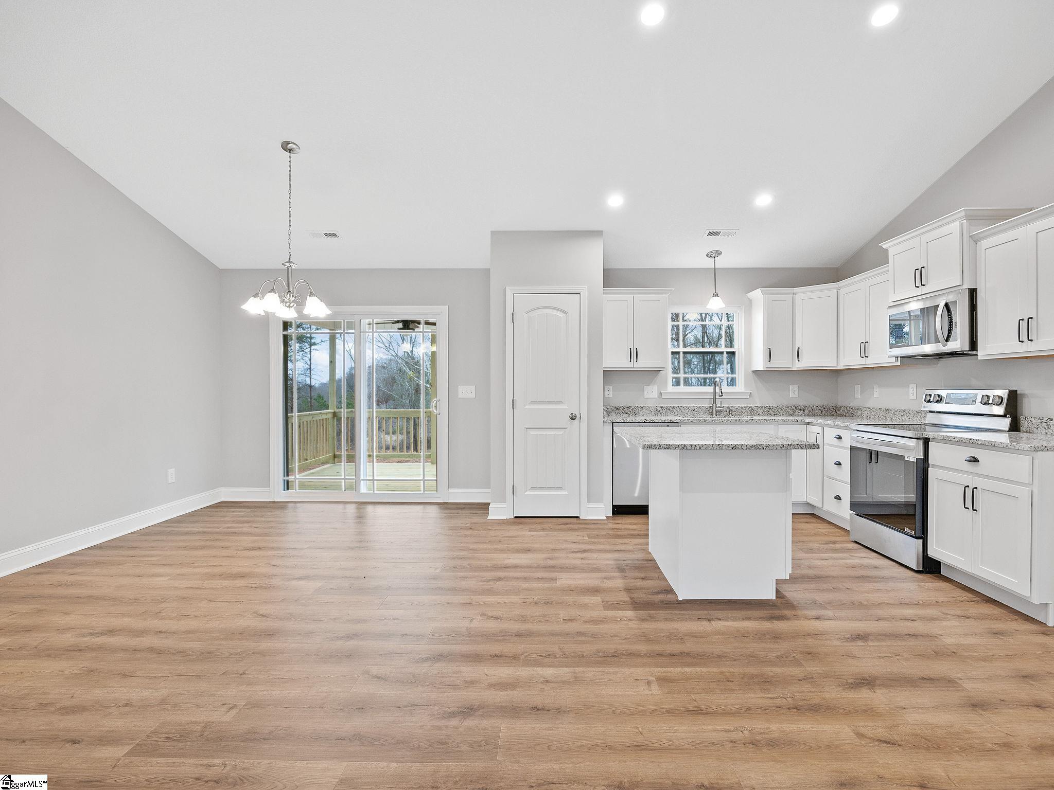 351 Little Mountain Circle Inman, SC 29349
