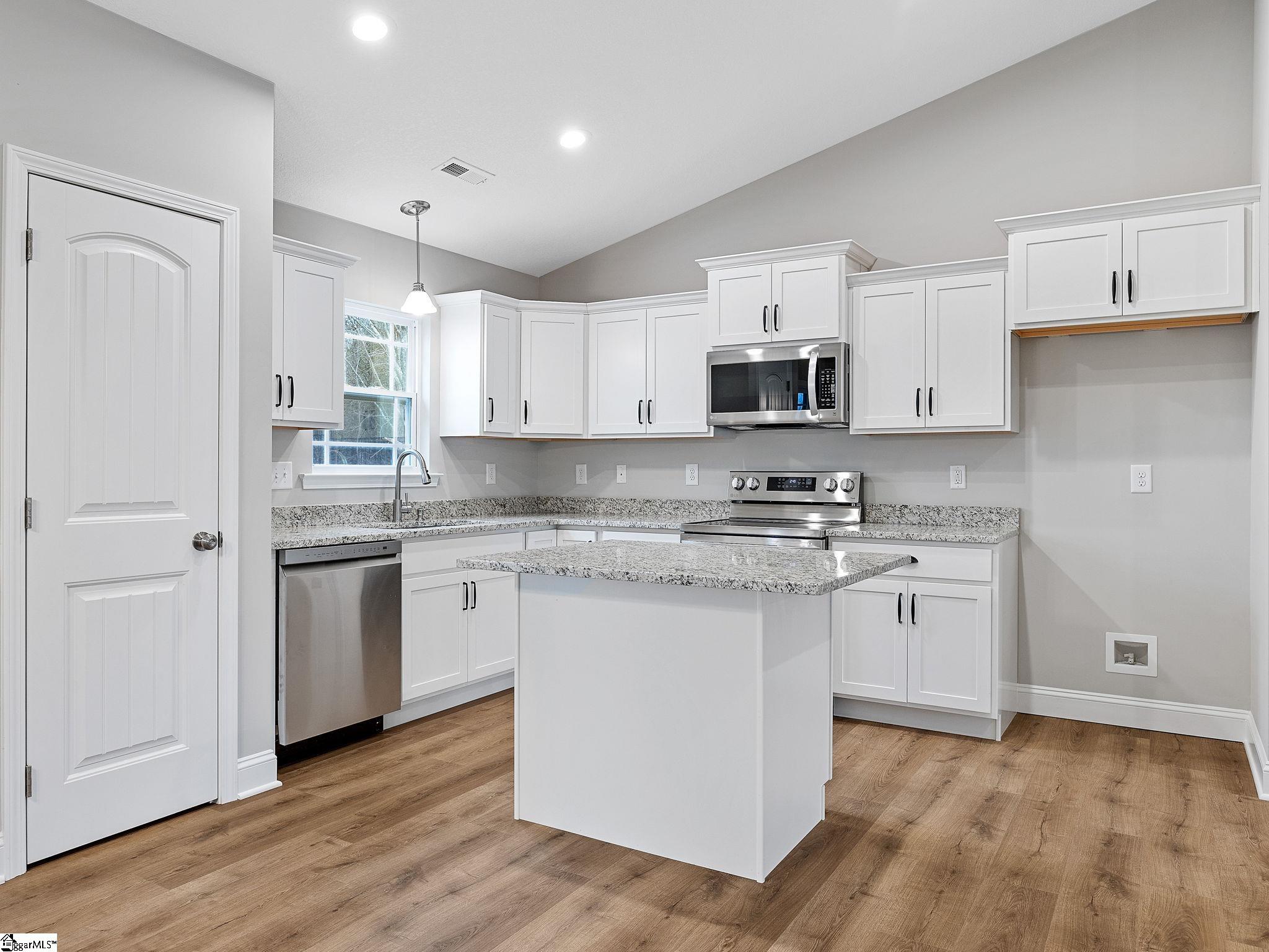 351 Little Mountain Circle Inman, SC 29349