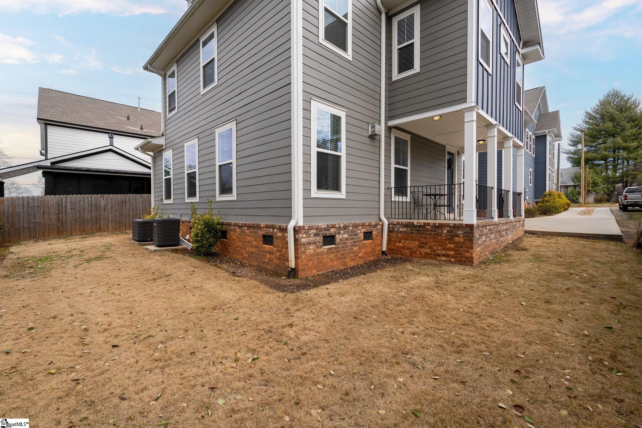 102 Ladson Street UNIT Unit B Greenville, SC 29605