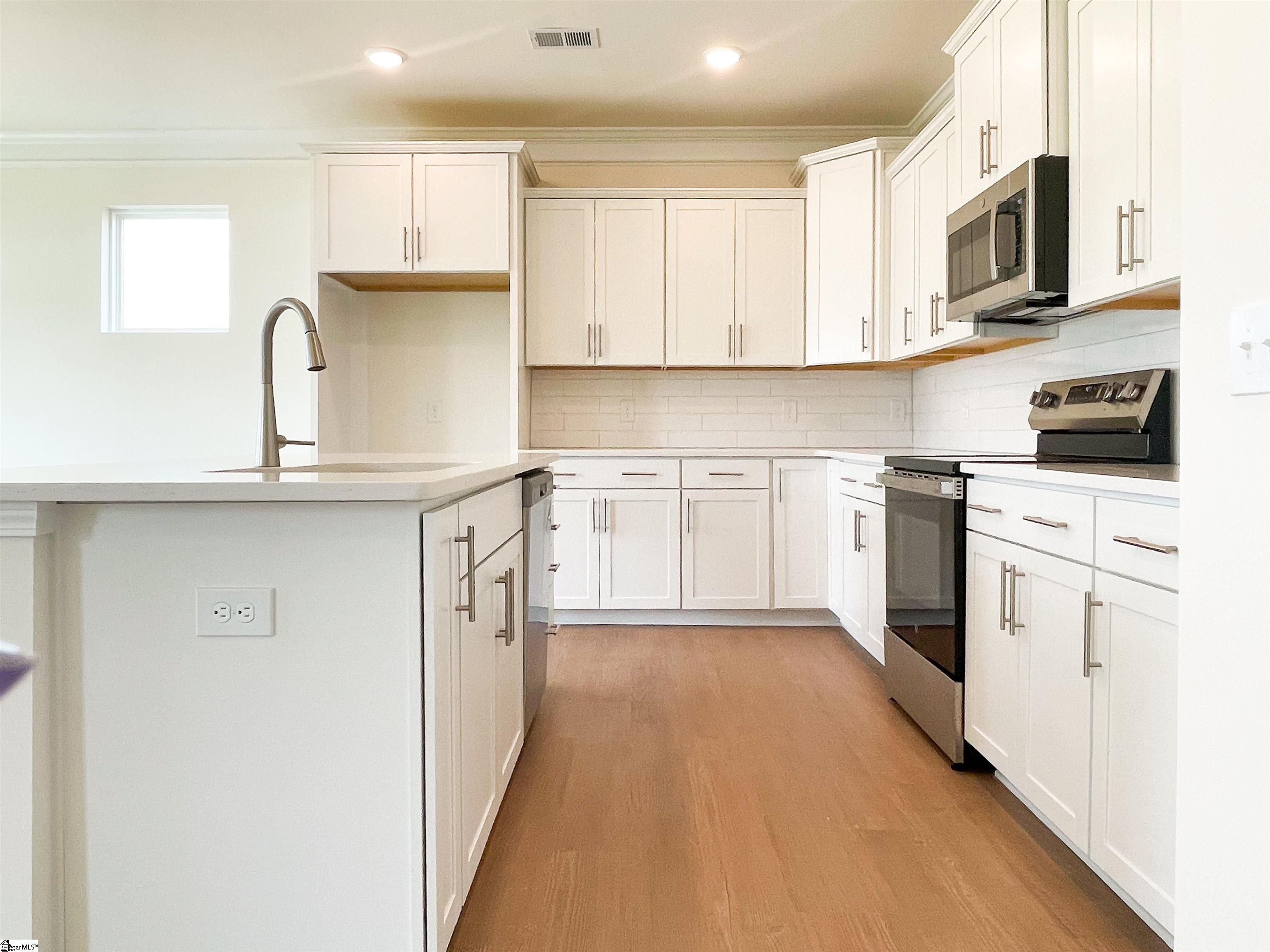 111 Pendergast Road Greenville, SC 29605