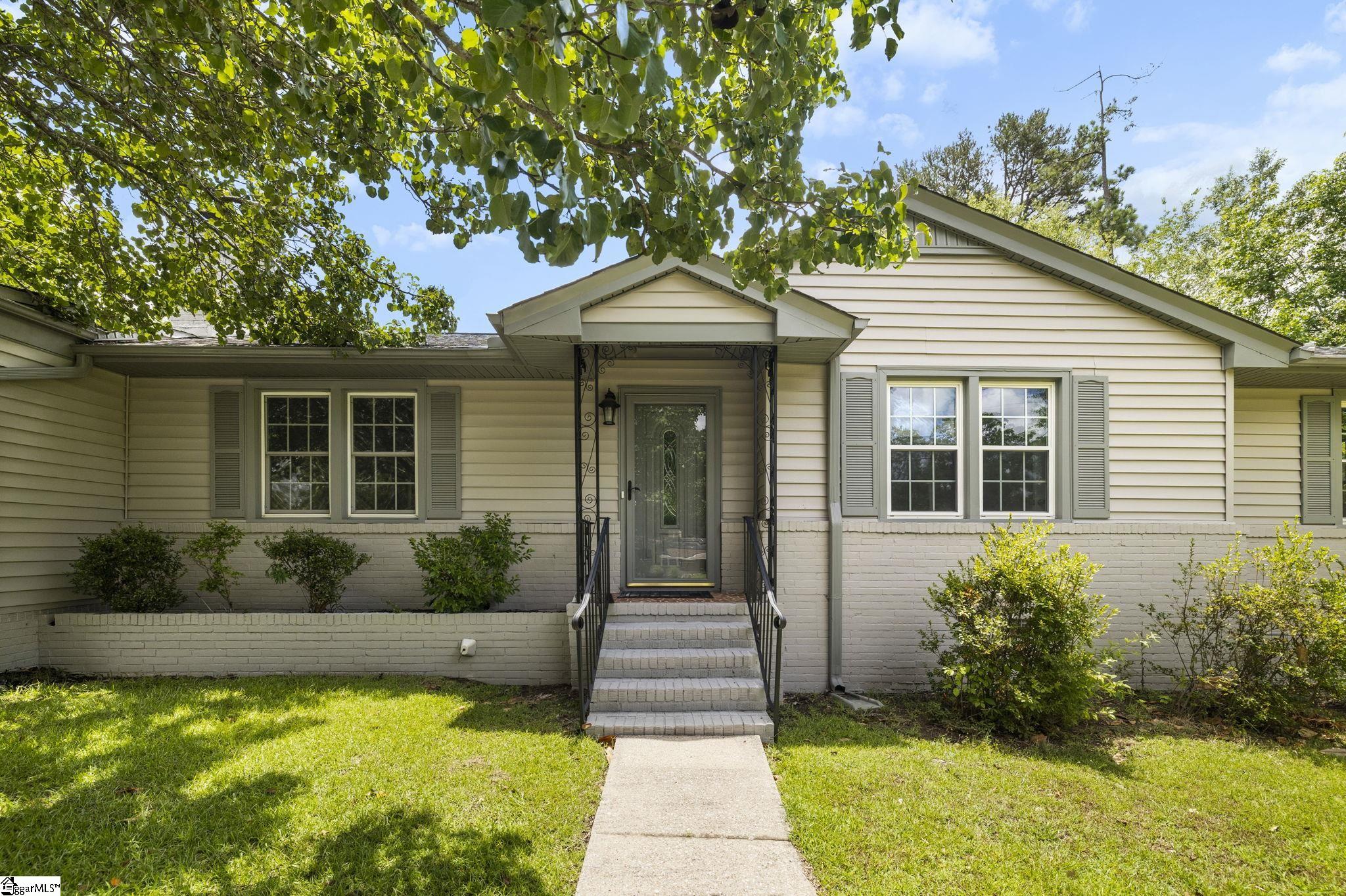 107 Chasta Avenue Greenville, SC 29615