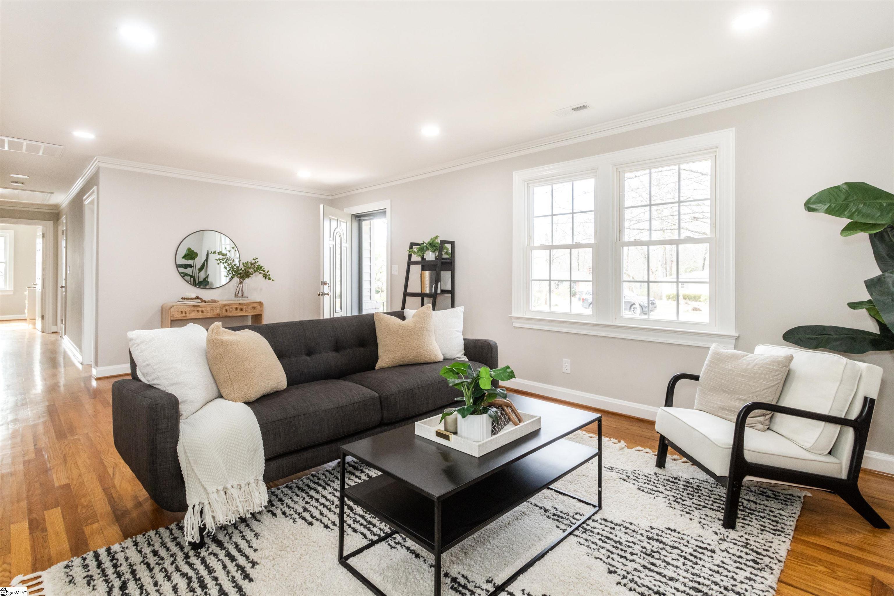 107 Chasta Avenue Greenville, SC 29615