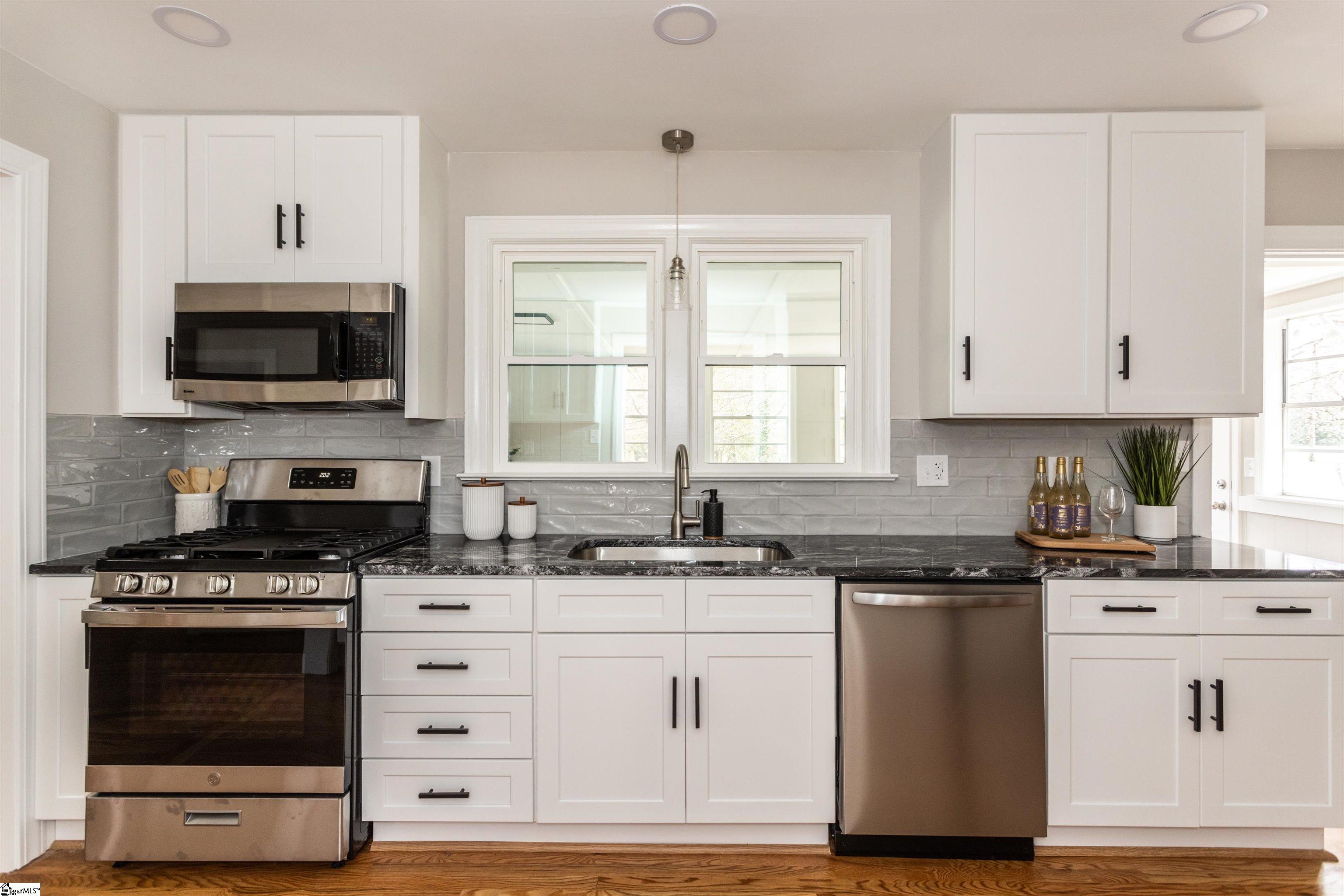 107 Chasta Avenue Greenville, SC 29615