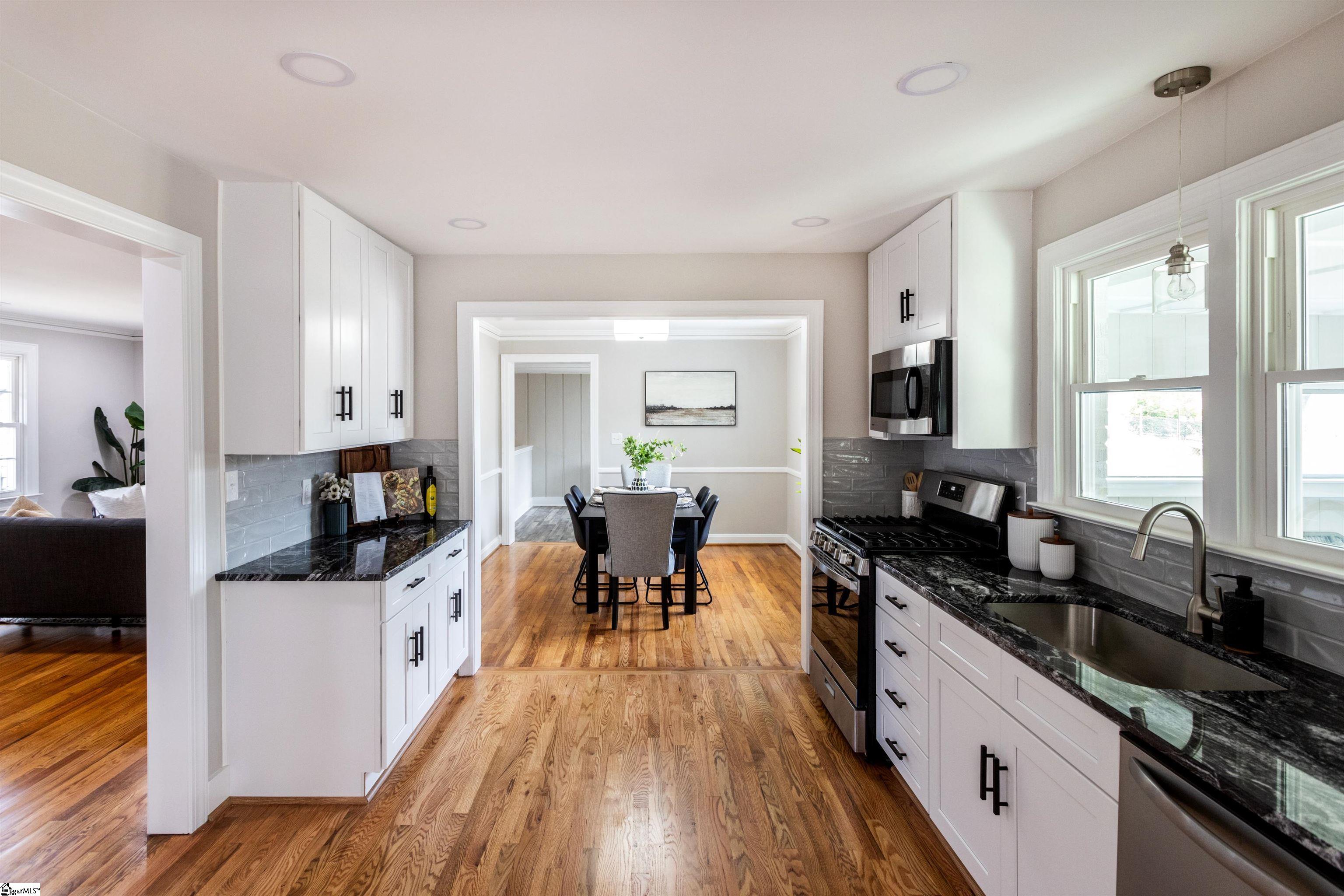 107 Chasta Avenue Greenville, SC 29615