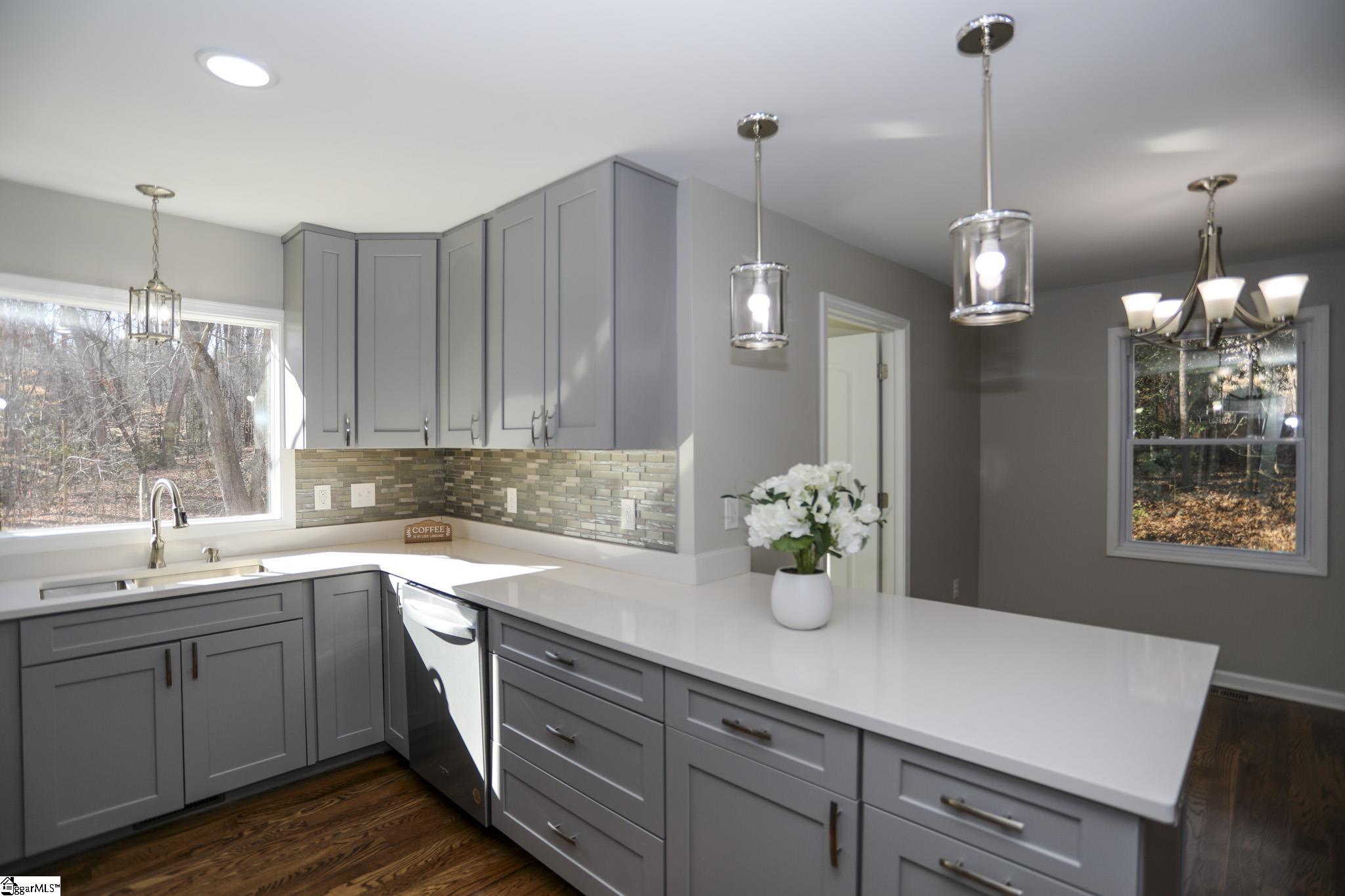 94 Bruce Road Greenville, SC 29605
