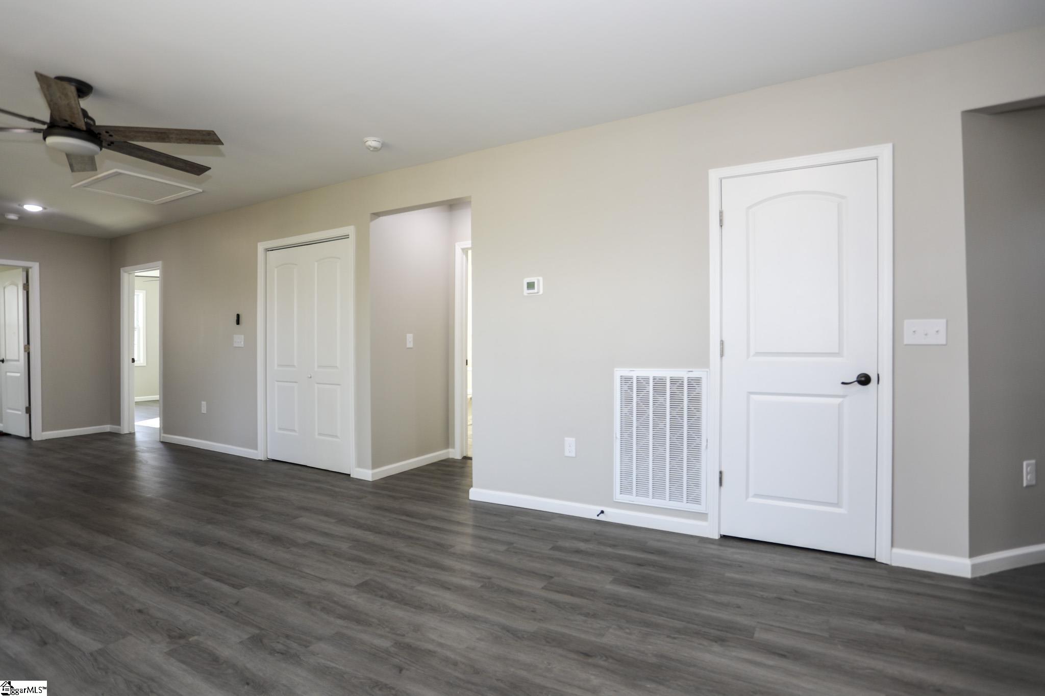 94 Bruce Road Greenville, SC 29605