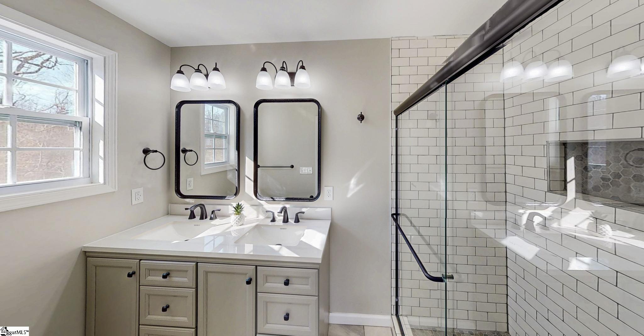 94 Bruce Road Greenville, SC 29605