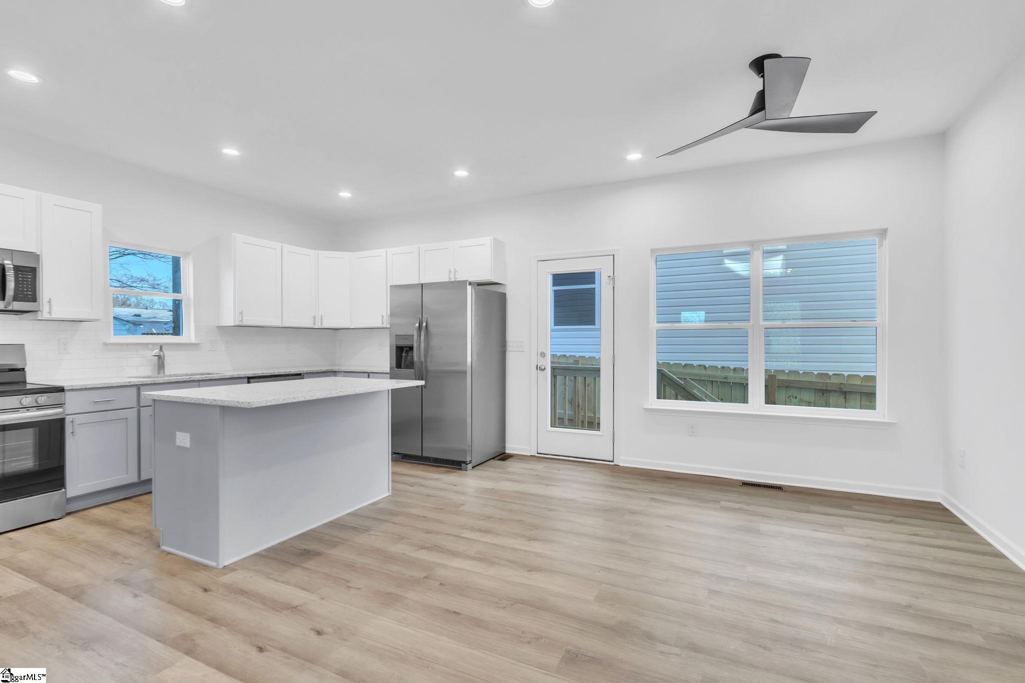 205A Blackwood Street Greenville, SC 29611