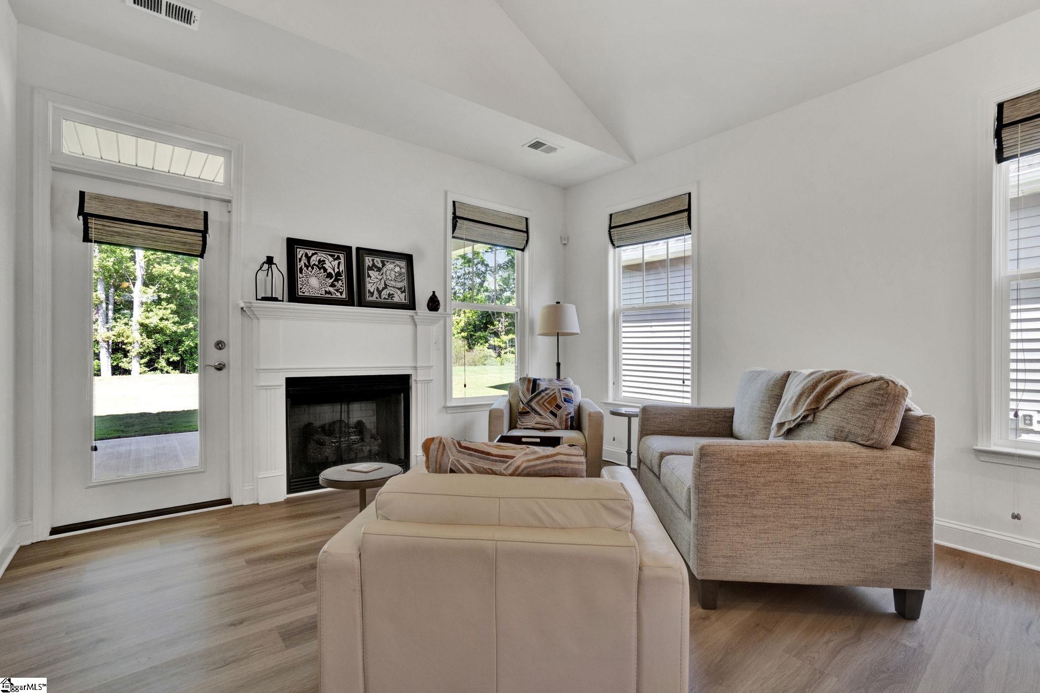 2297 Davenport Court Moore, SC 29369-8706