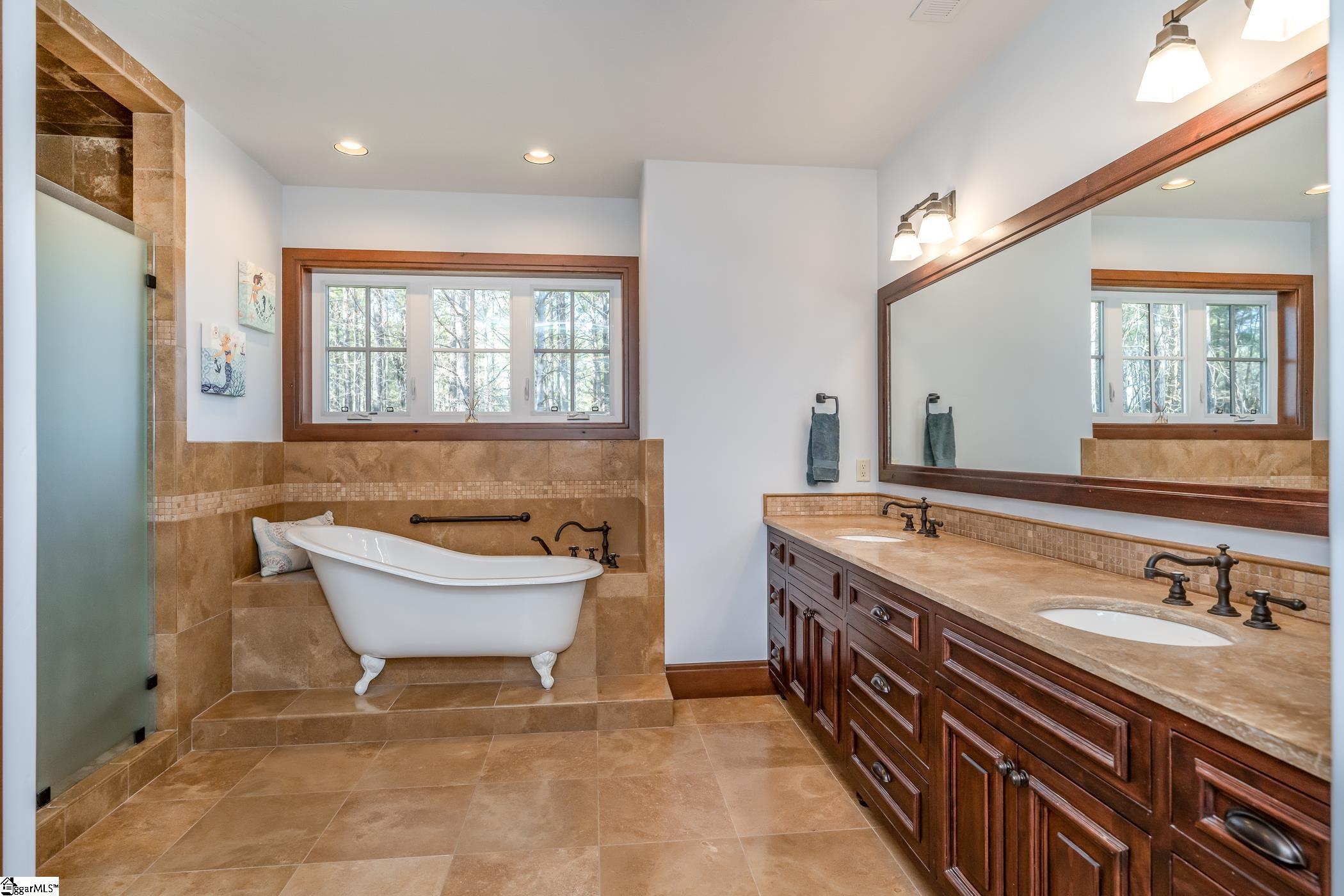 215 Long Ridge Road Sunset, SC 29685