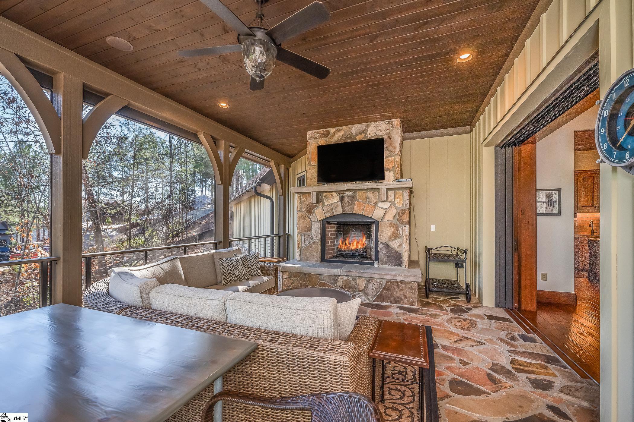 215 Long Ridge Road Sunset, SC 29685